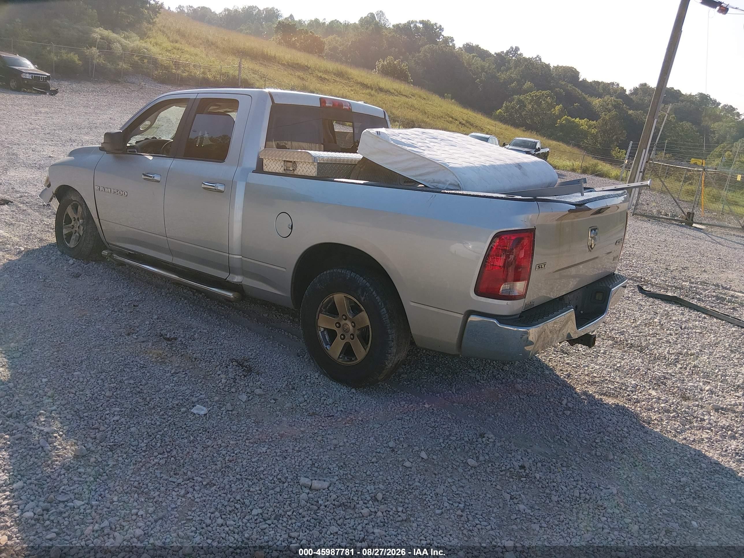 2011 Ram Ram 1500 Slt Серебряный vin: 1D7RV1GP8BS570553