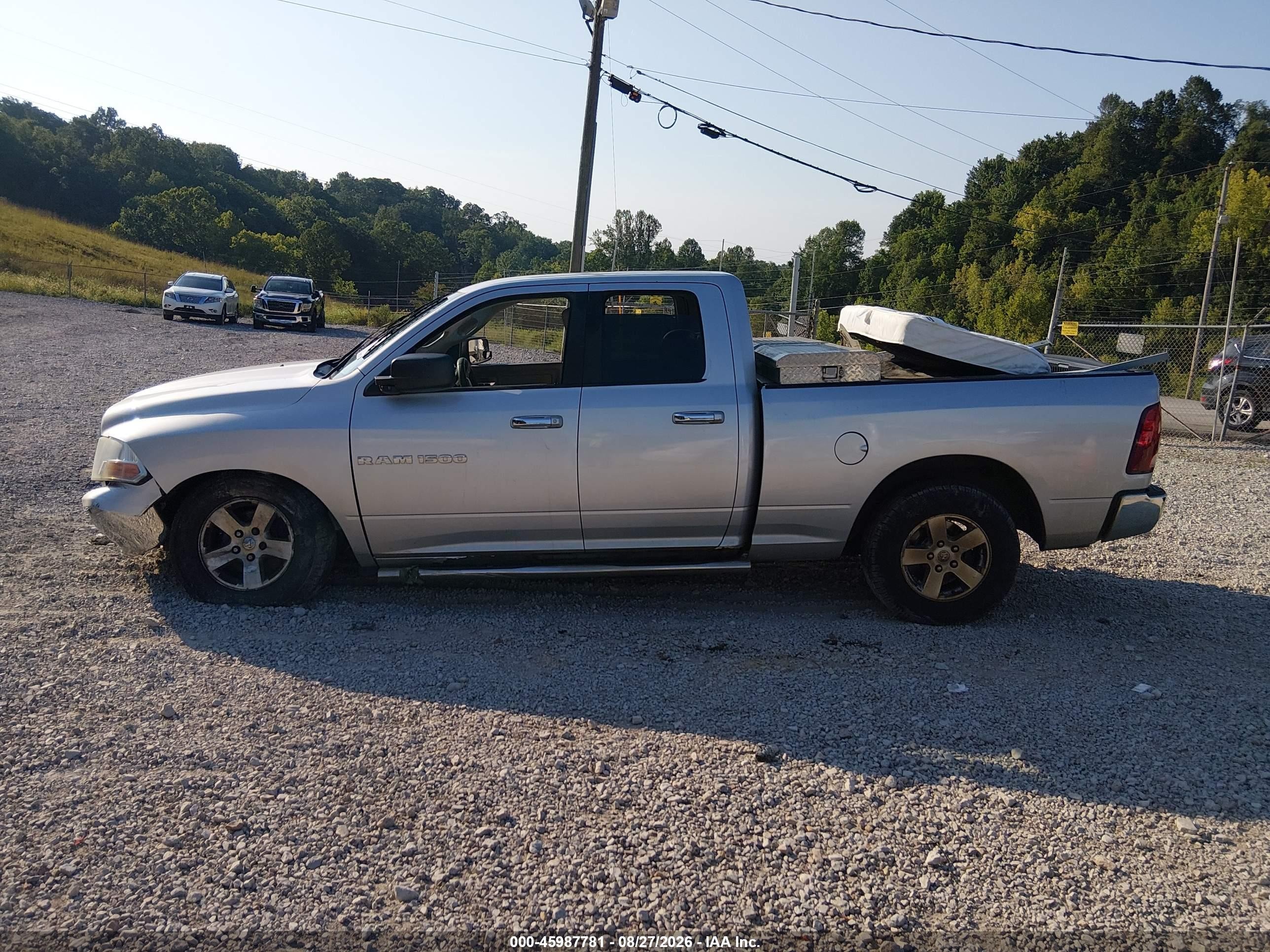 2011 Ram Ram 1500 Slt Серебряный vin: 1D7RV1GP8BS570553