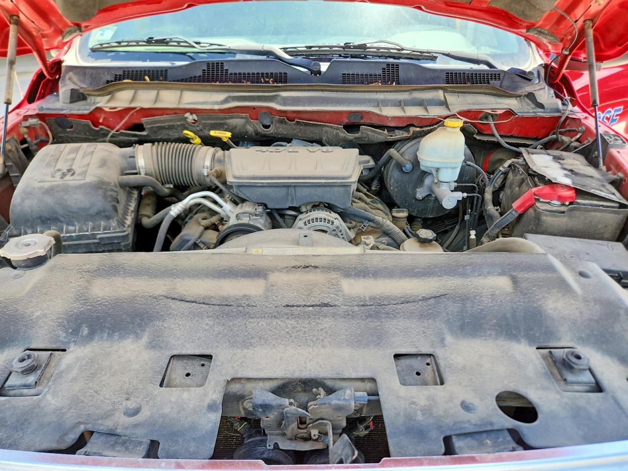 2011 Dodge Ram 1500 Red vin: 1D7RV1GP8BS572920