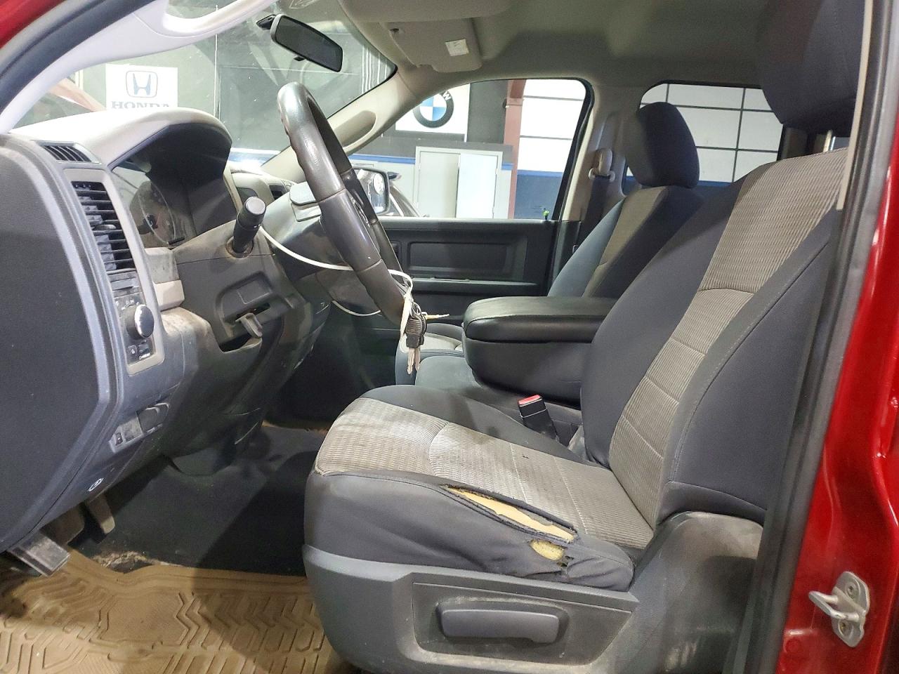 2010 Dodge Ram 1500 Red vin: 1D7RV1GPXAS231629