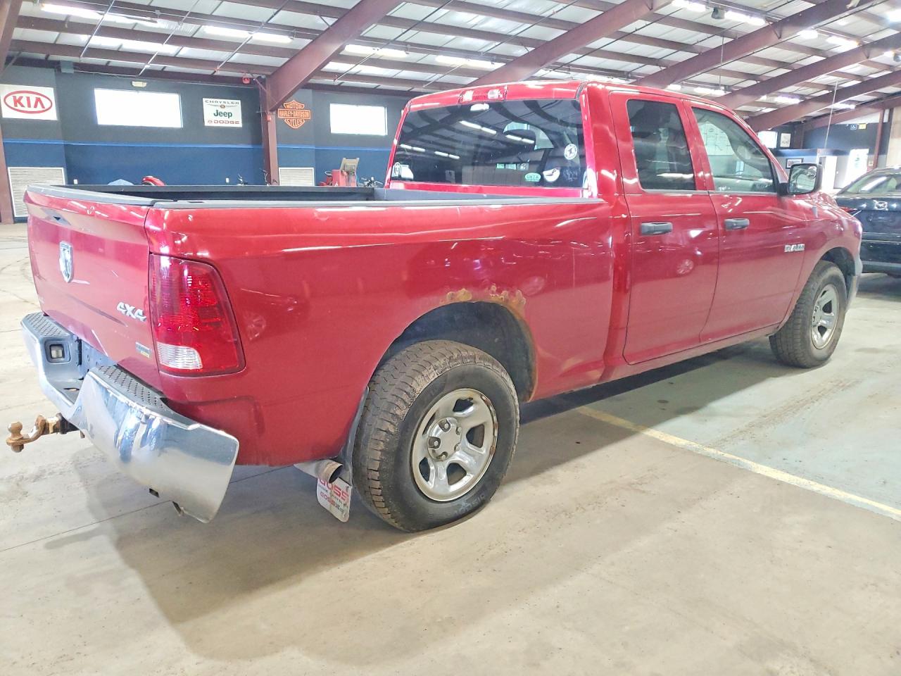 2010 Dodge Ram 1500 Red vin: 1D7RV1GPXAS231629
