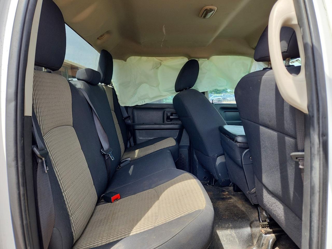2011 Dodge Ram 1500 Белый vin: 1D7RV1GPXBS680276