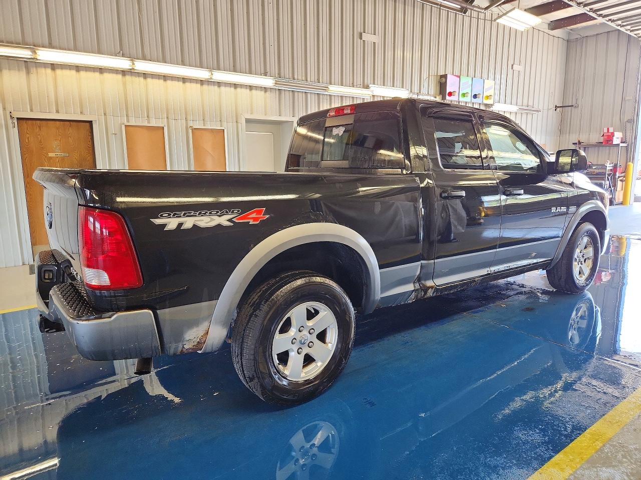 2010 Dodge Ram 1500 Slt Black vin: 1D7RV1GT0AS201908