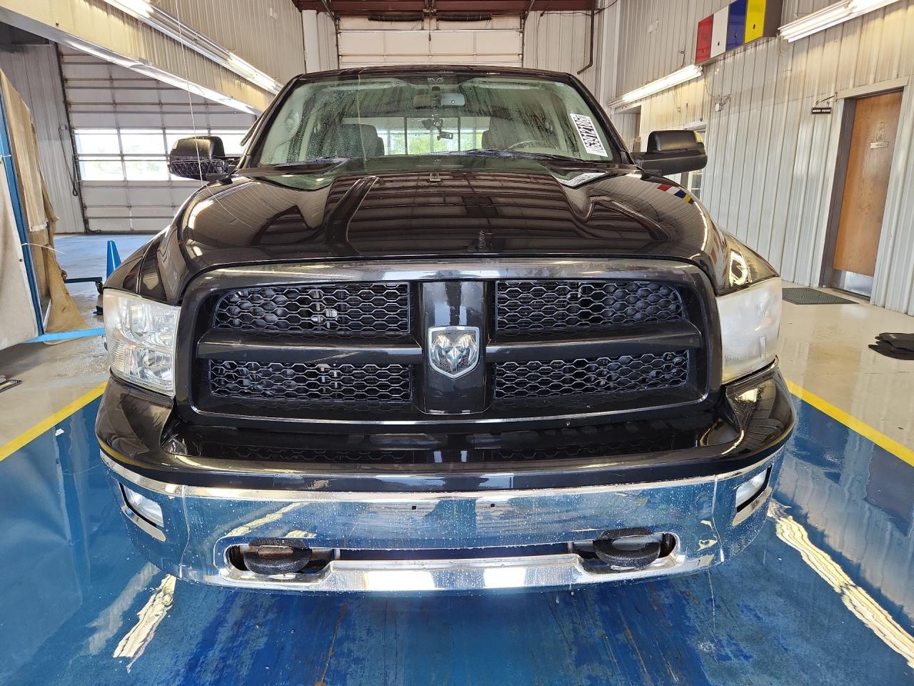 2010 Dodge Ram 1500 Slt Black vin: 1D7RV1GT0AS201908 Damage: Front Metal Bumper Chrome, Dent(S) W/No Paint Dmg, 3 To 4 Inches