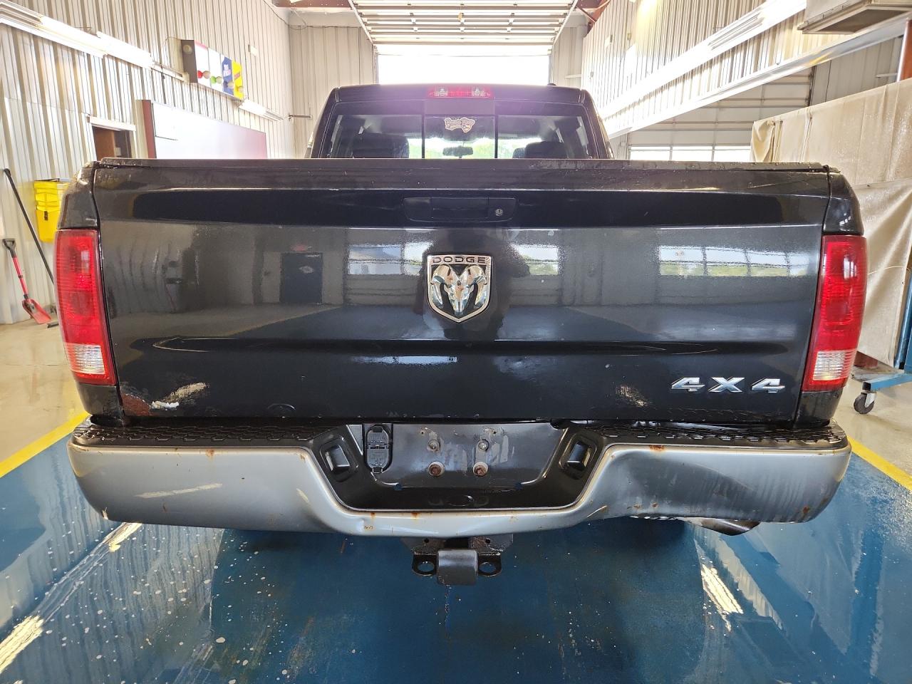 2010 Dodge Ram 1500 Slt Black vin: 1D7RV1GT0AS201908 Damage: Tailgate, Rust, > 12 Inches