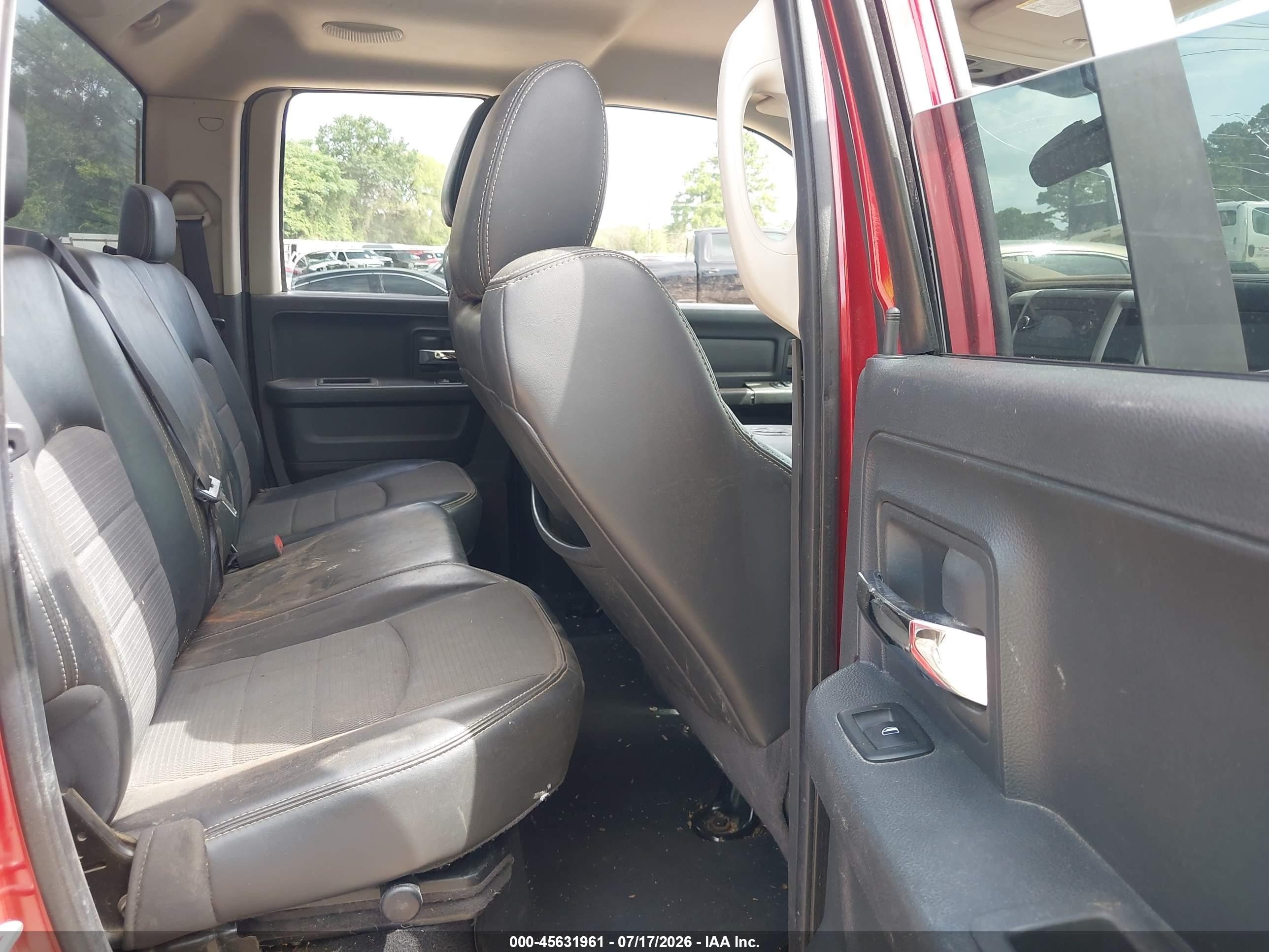 2010 Dodge Ram 1500 Sport Red vin: 1D7RV1GT0AS214979