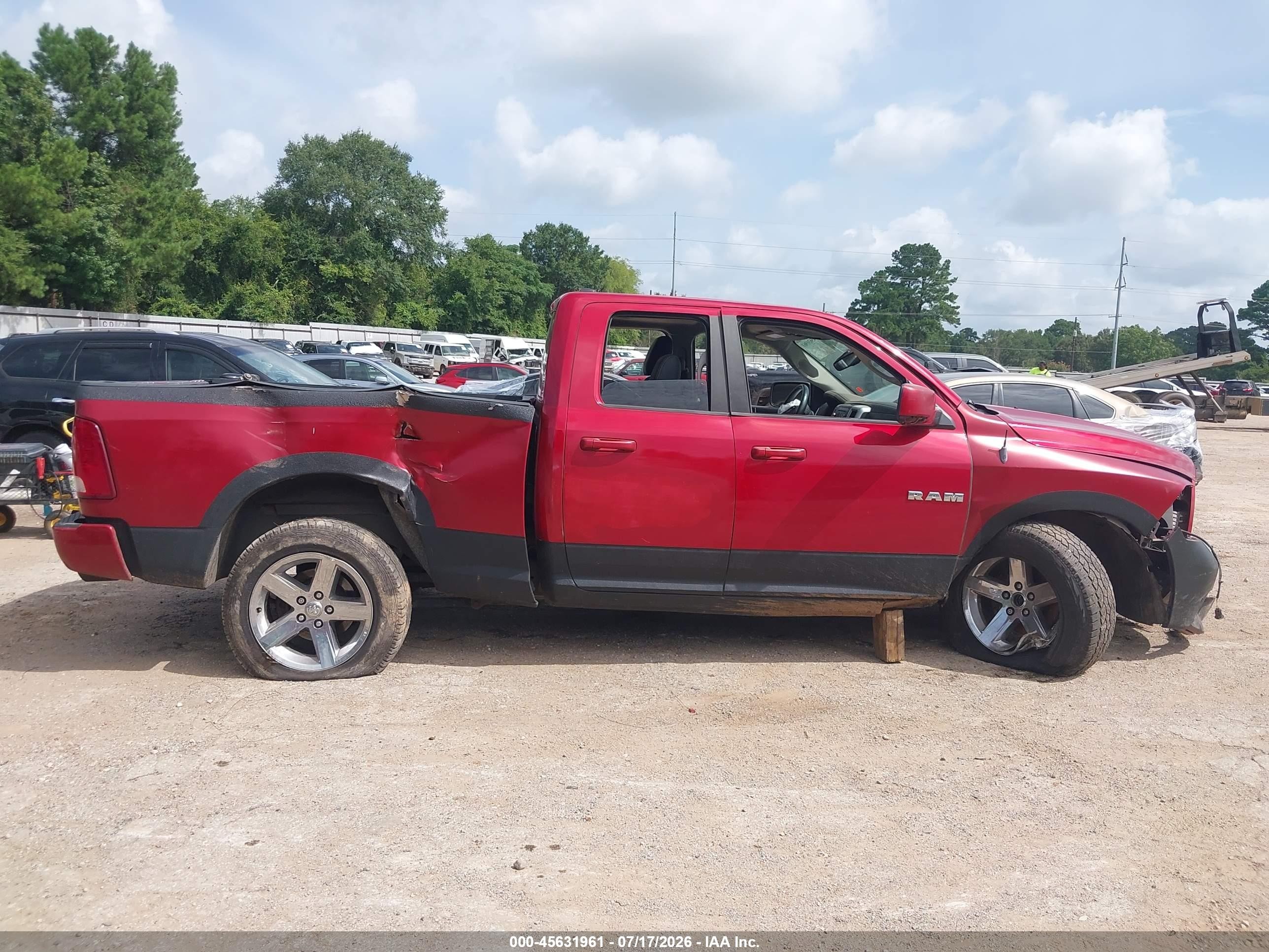 2010 Dodge Ram 1500 Sport Red vin: 1D7RV1GT0AS214979