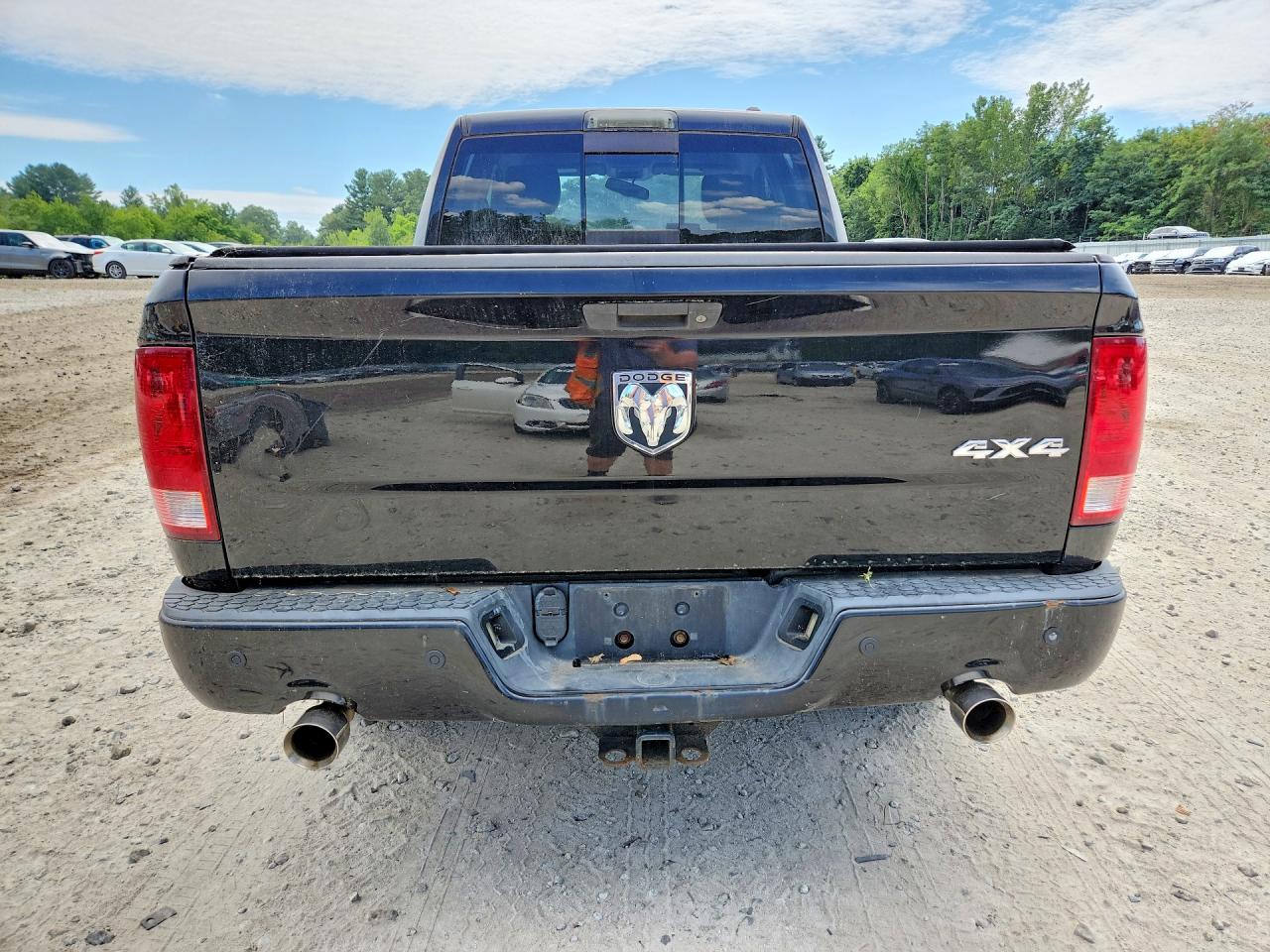 2010 Dodge Ram 1500 Black vin: 1D7RV1GT0AS251451