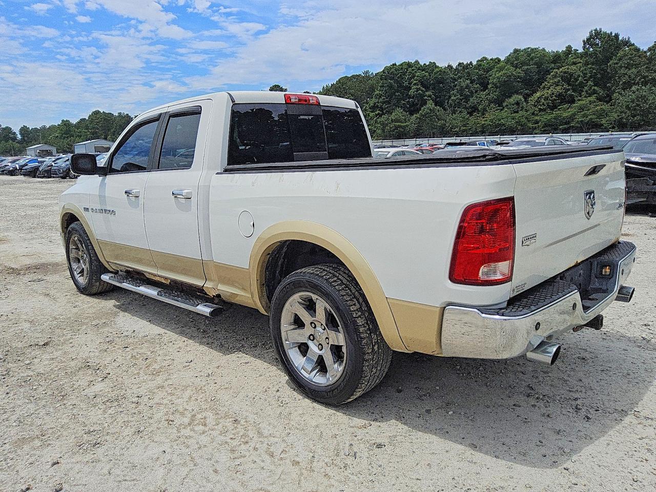 2011 Dodge Ram 1500 White vin: 1D7RV1GT0BS580281