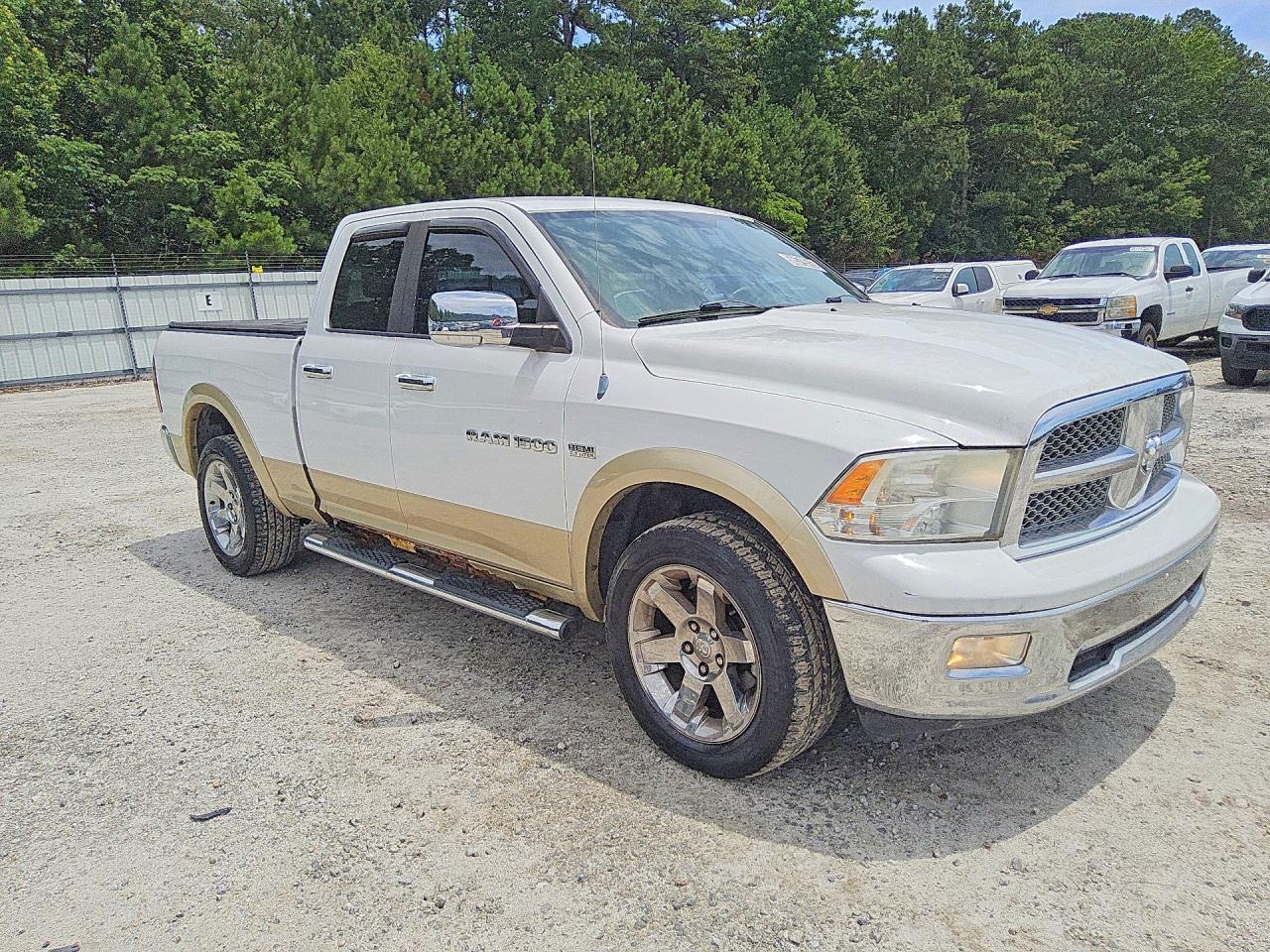 2011 Dodge Ram 1500 White vin: 1D7RV1GT0BS580281
