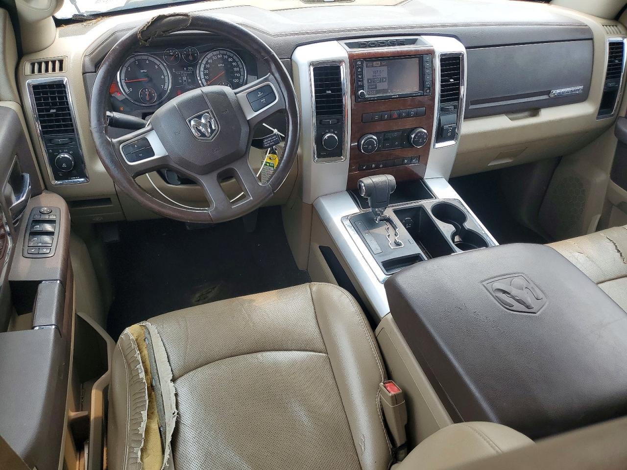 2011 Dodge Ram 1500 Черный vin: 1D7RV1GT0BS647901