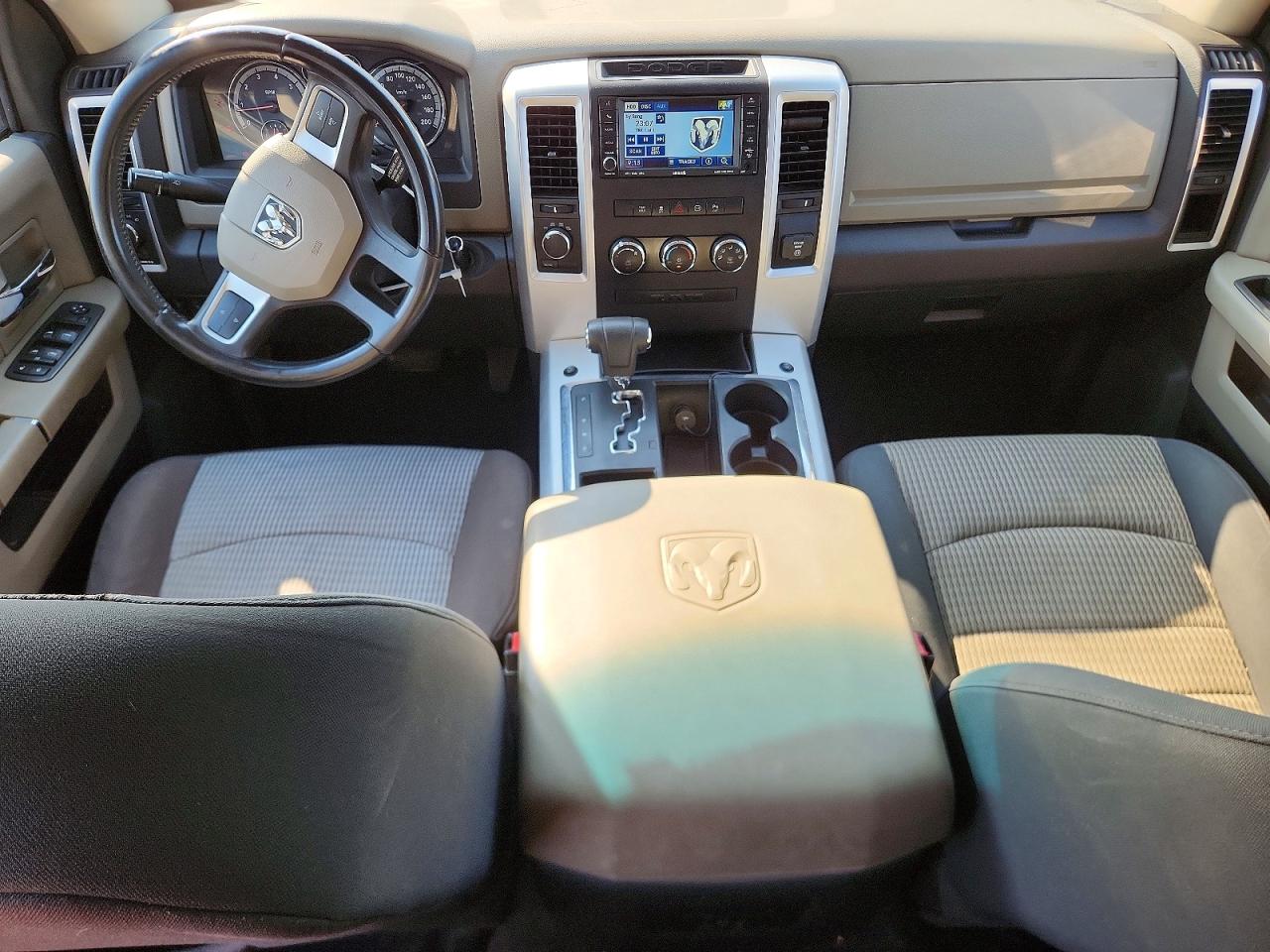 2011 Dodge Ram 1500 Синий vin: 1D7RV1GT0BS658106