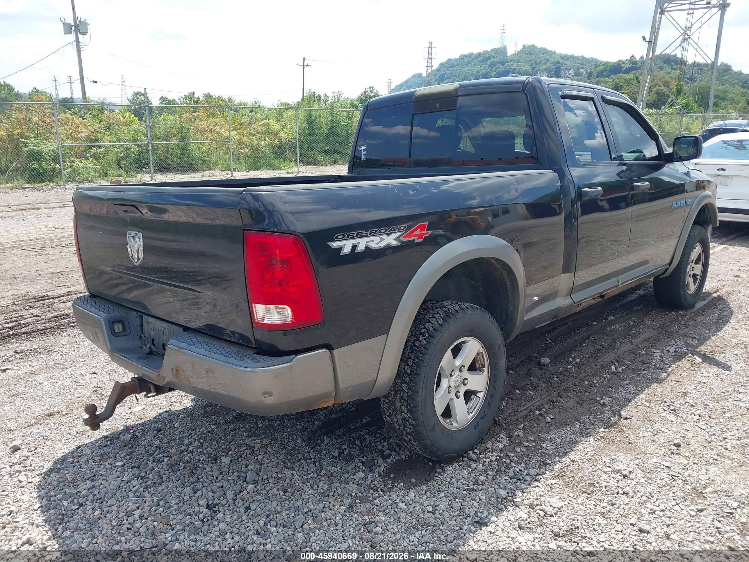 2010 Dodge Ram 1500 Slt/sport/trx Черный vin: 1D7RV1GT1AS103342