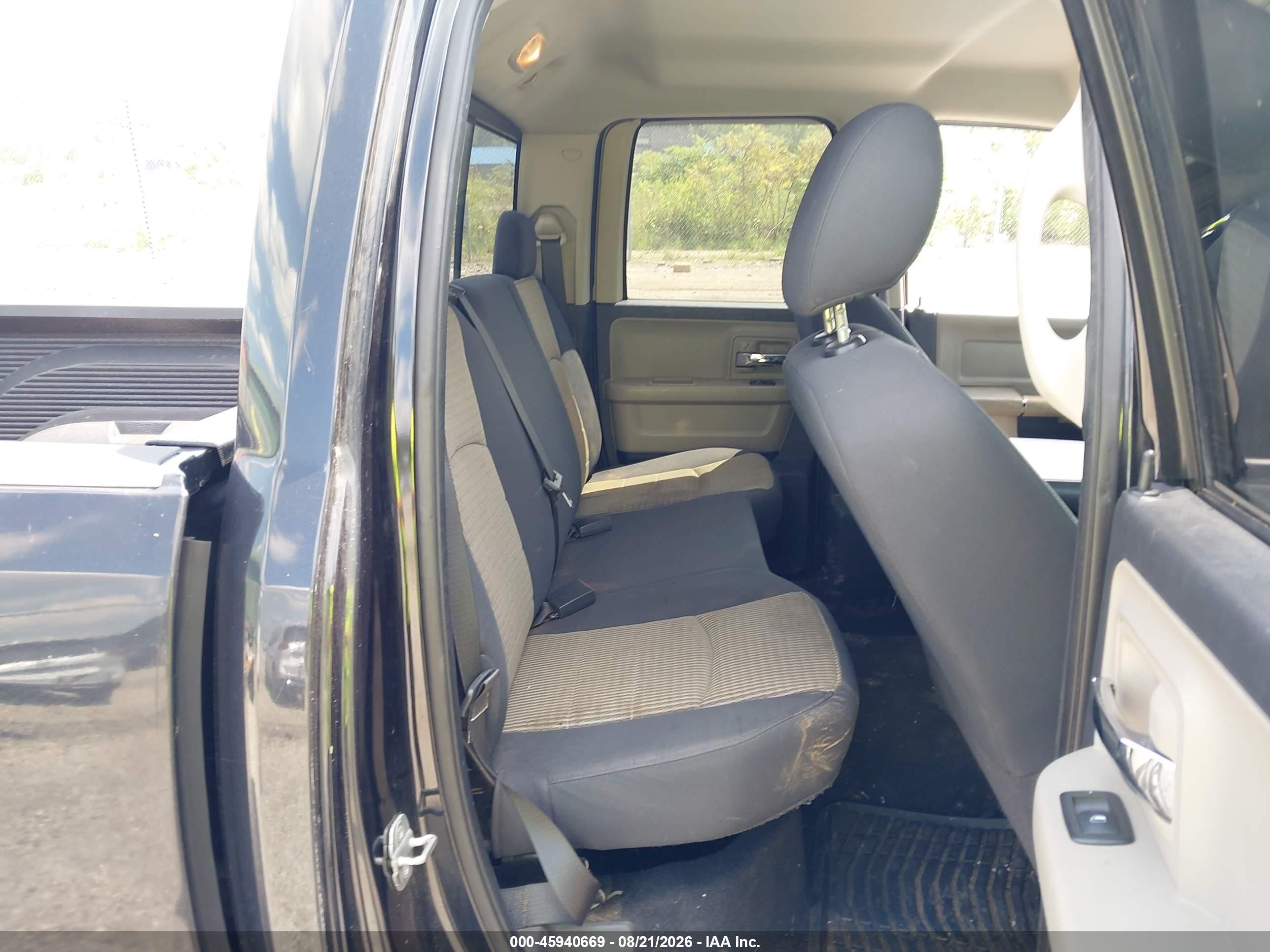 2010 Dodge Ram 1500 Slt/sport/trx Черный vin: 1D7RV1GT1AS103342
