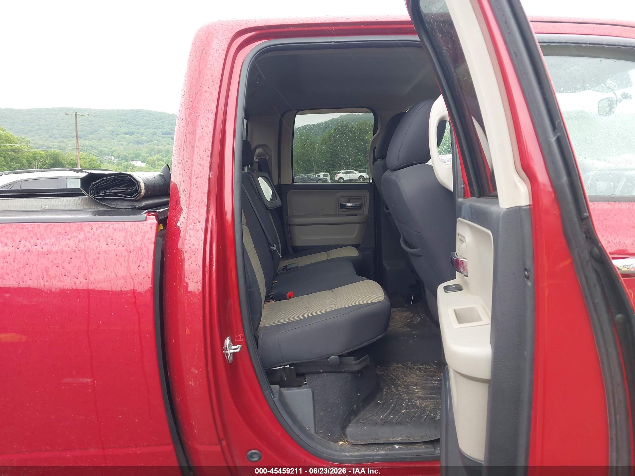 2010 Dodge Ram 1500 Slt/sport/trx Red vin: 1D7RV1GT1AS145574