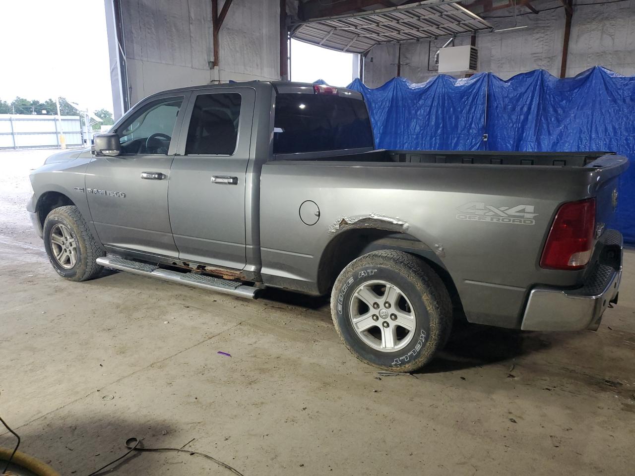 2011 Dodge Ram 1500 Серый vin: 1D7RV1GT1BS510465 Damage: Left Rocker Panel, Rust, Severe Damage