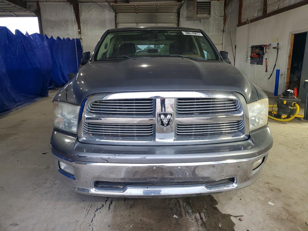 2011 Dodge Ram 1500 Серый vin: 1D7RV1GT1BS510465