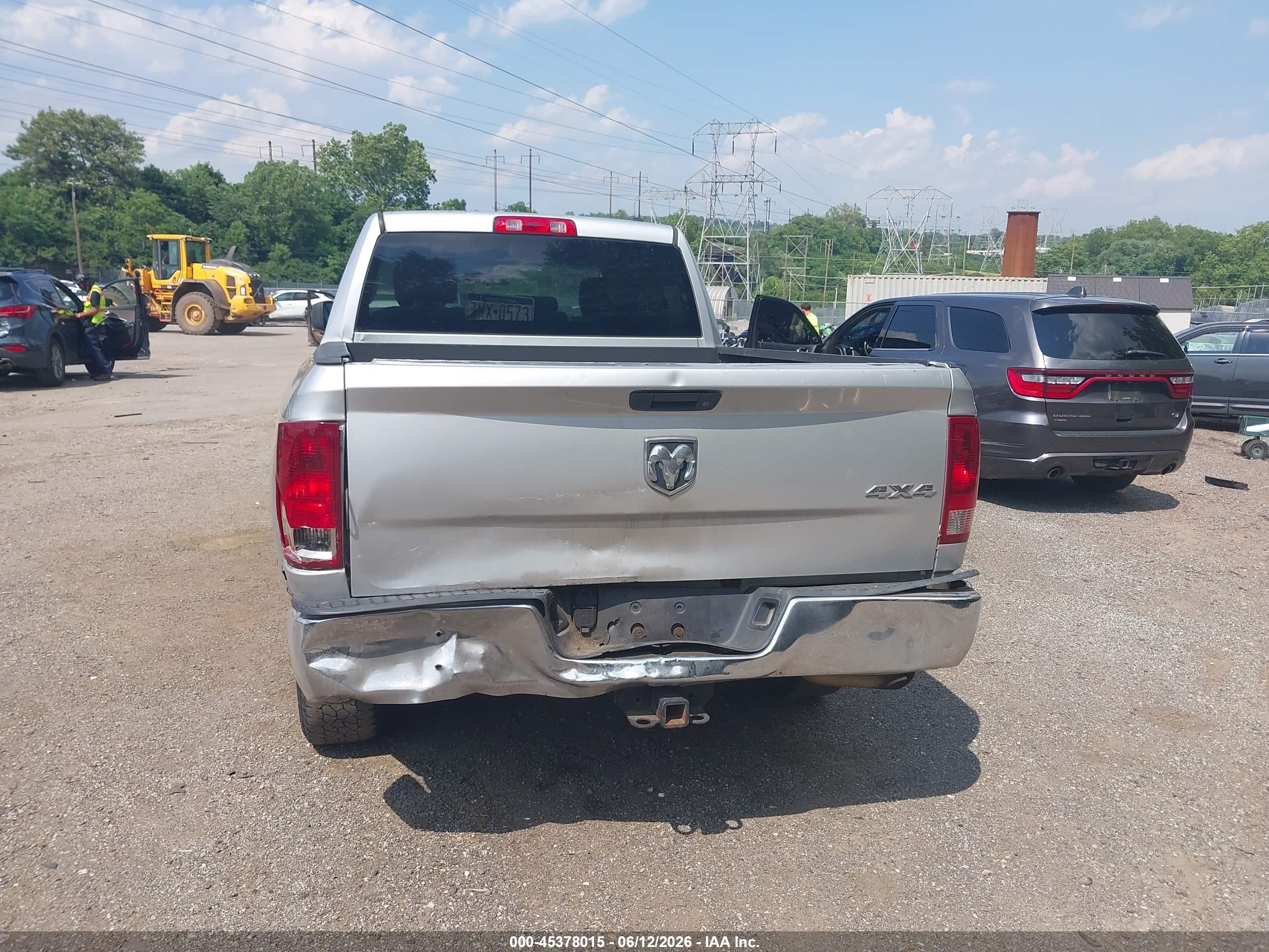 2011 Ram Ram 1500 St Silver vin: 1D7RV1GT1BS555874