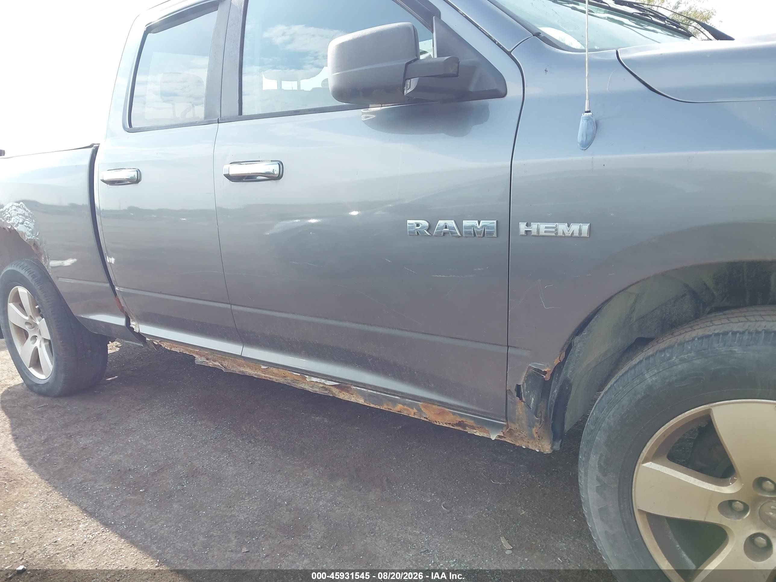 2010 Dodge Ram 1500 Slt/sport/trx Gray vin: 1D7RV1GT2AS115161
