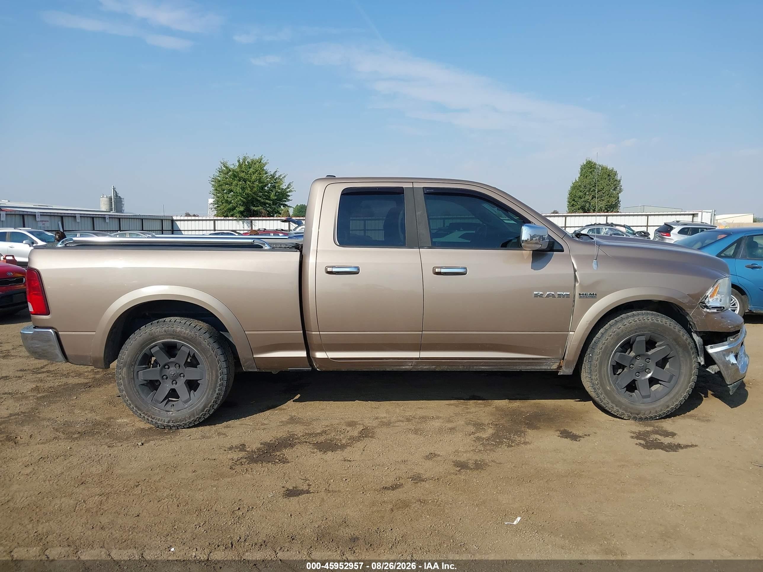 2010 Dodge Ram 1500 Laramie Brown vin: 1D7RV1GT2AS175991