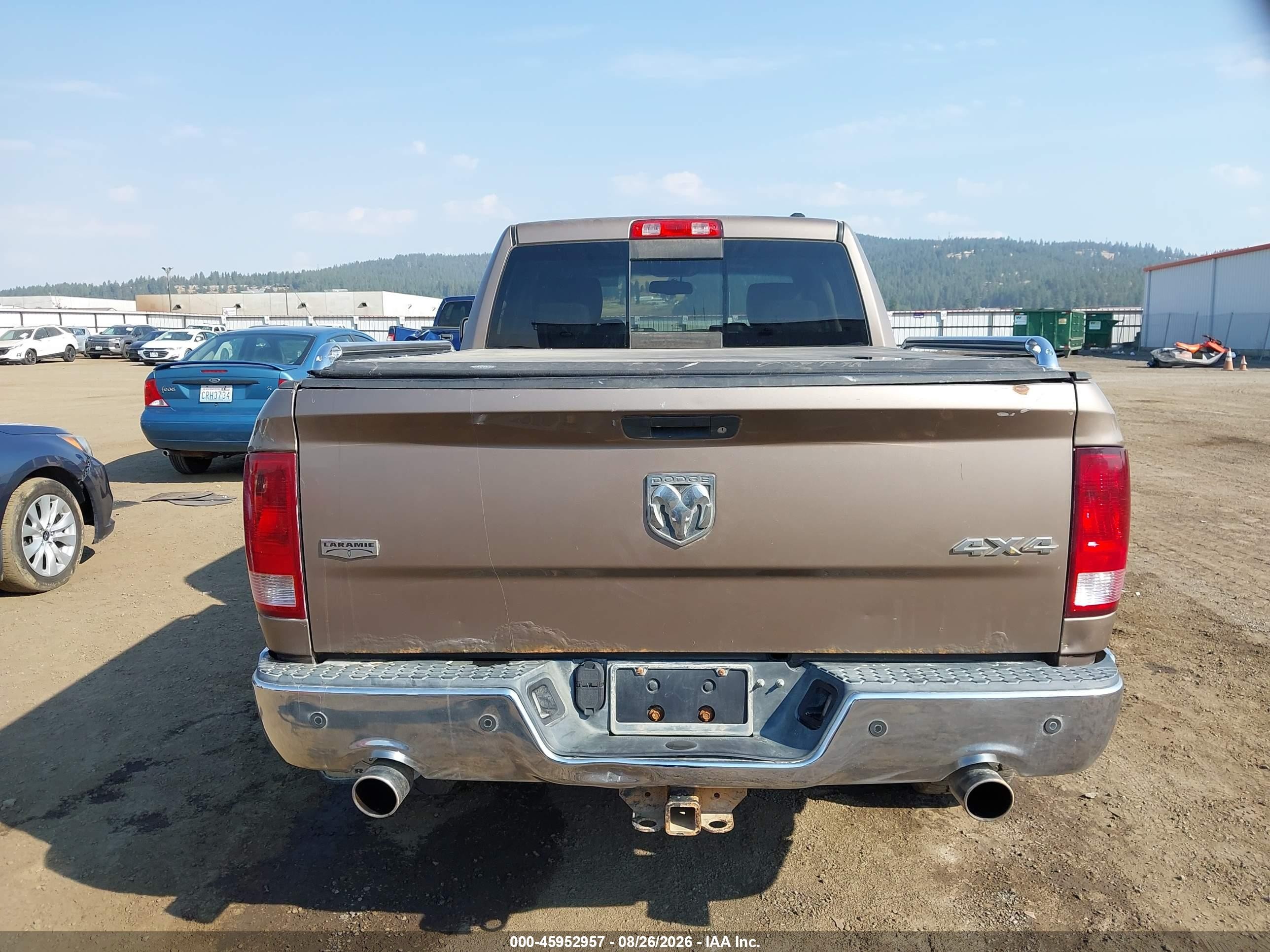 2010 Dodge Ram 1500 Laramie Brown vin: 1D7RV1GT2AS175991
