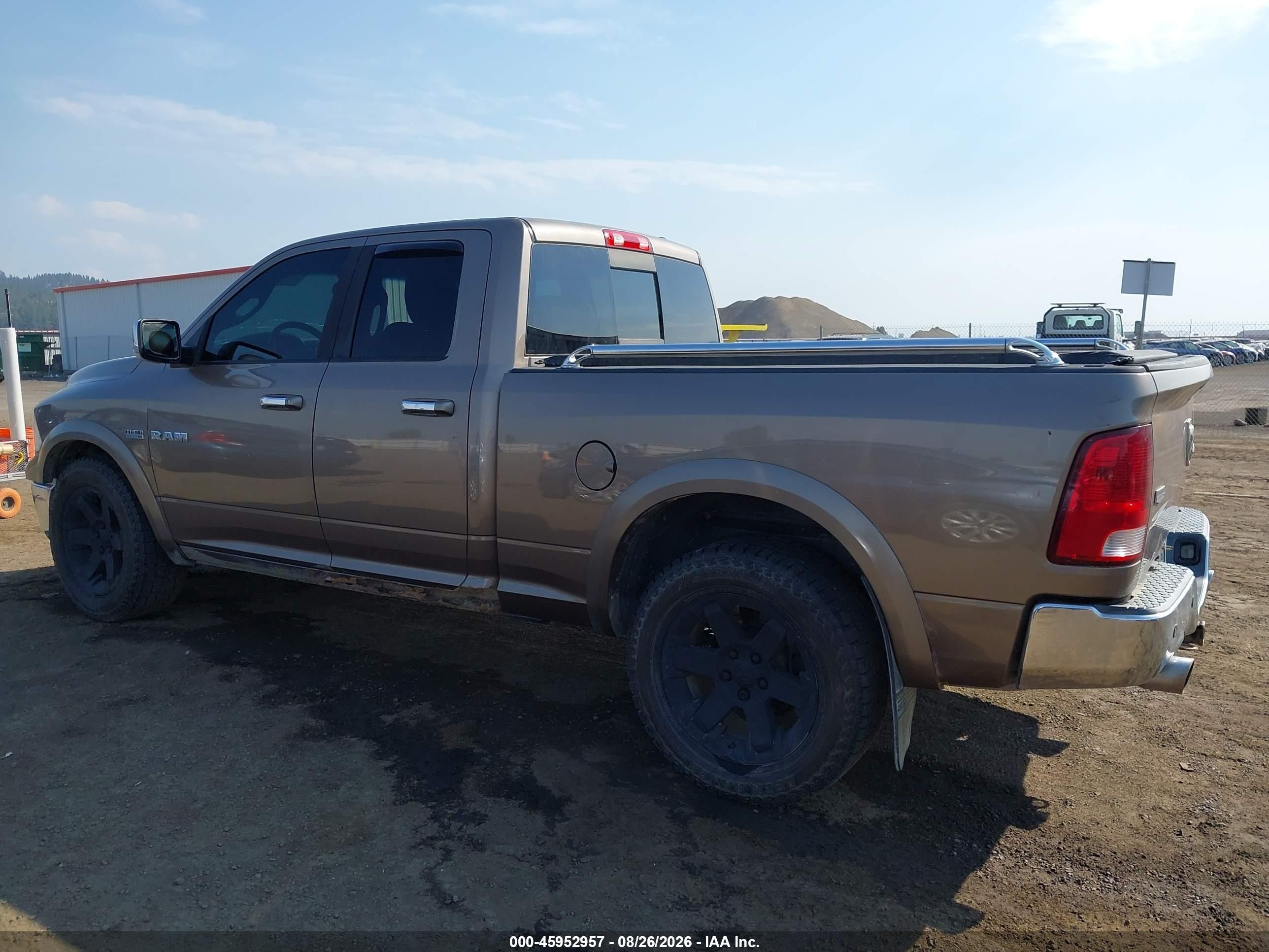 2010 Dodge Ram 1500 Laramie Brown vin: 1D7RV1GT2AS175991
