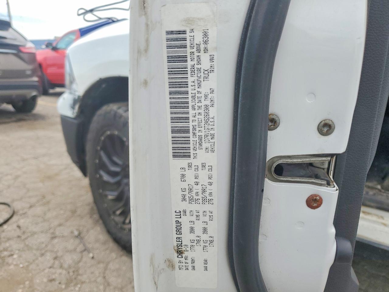2010 Dodge Ram 1500 White vin: 1D7RV1GT2AS260300