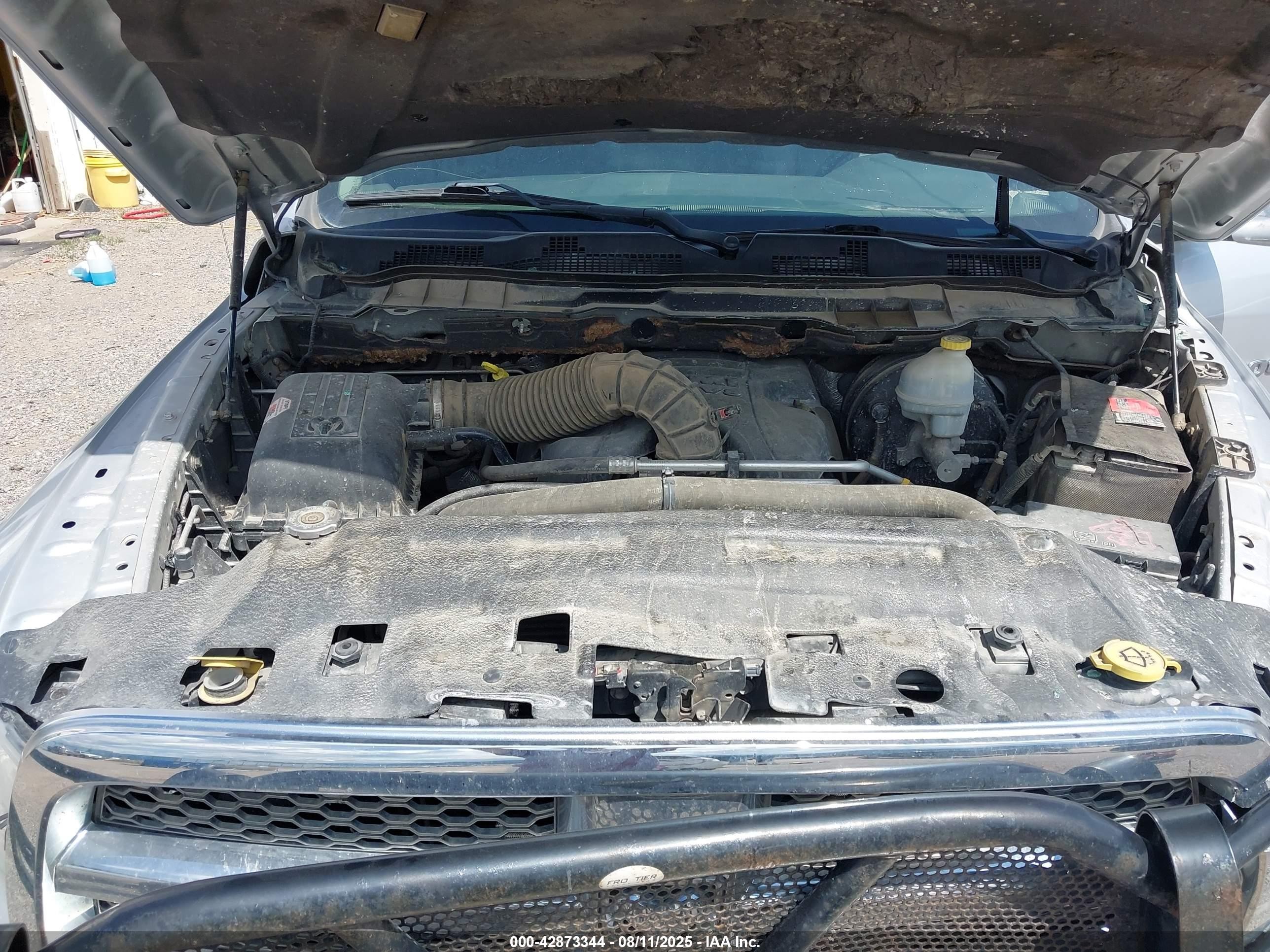2011 Ram Ram 1500 Laramie Silver vin: 1D7RV1GT2BS531258