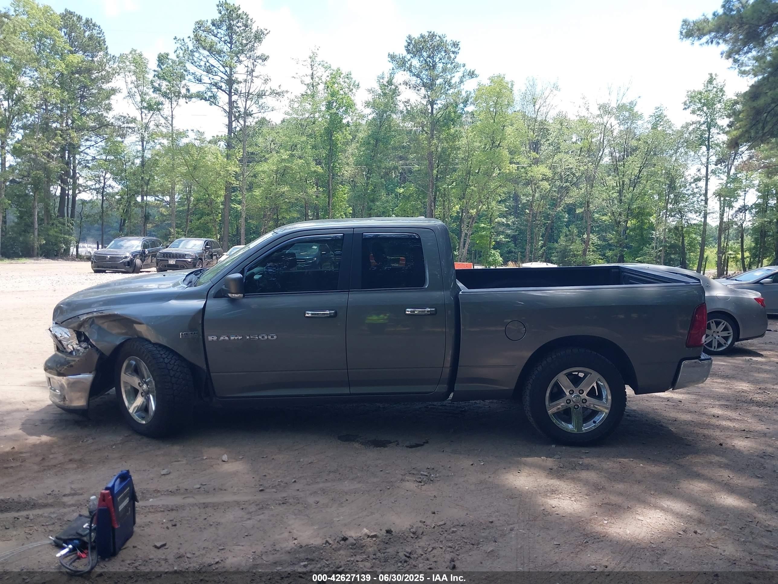 2011 Ram Ram 1500 Slt Gray vin: 1D7RV1GT2BS536640