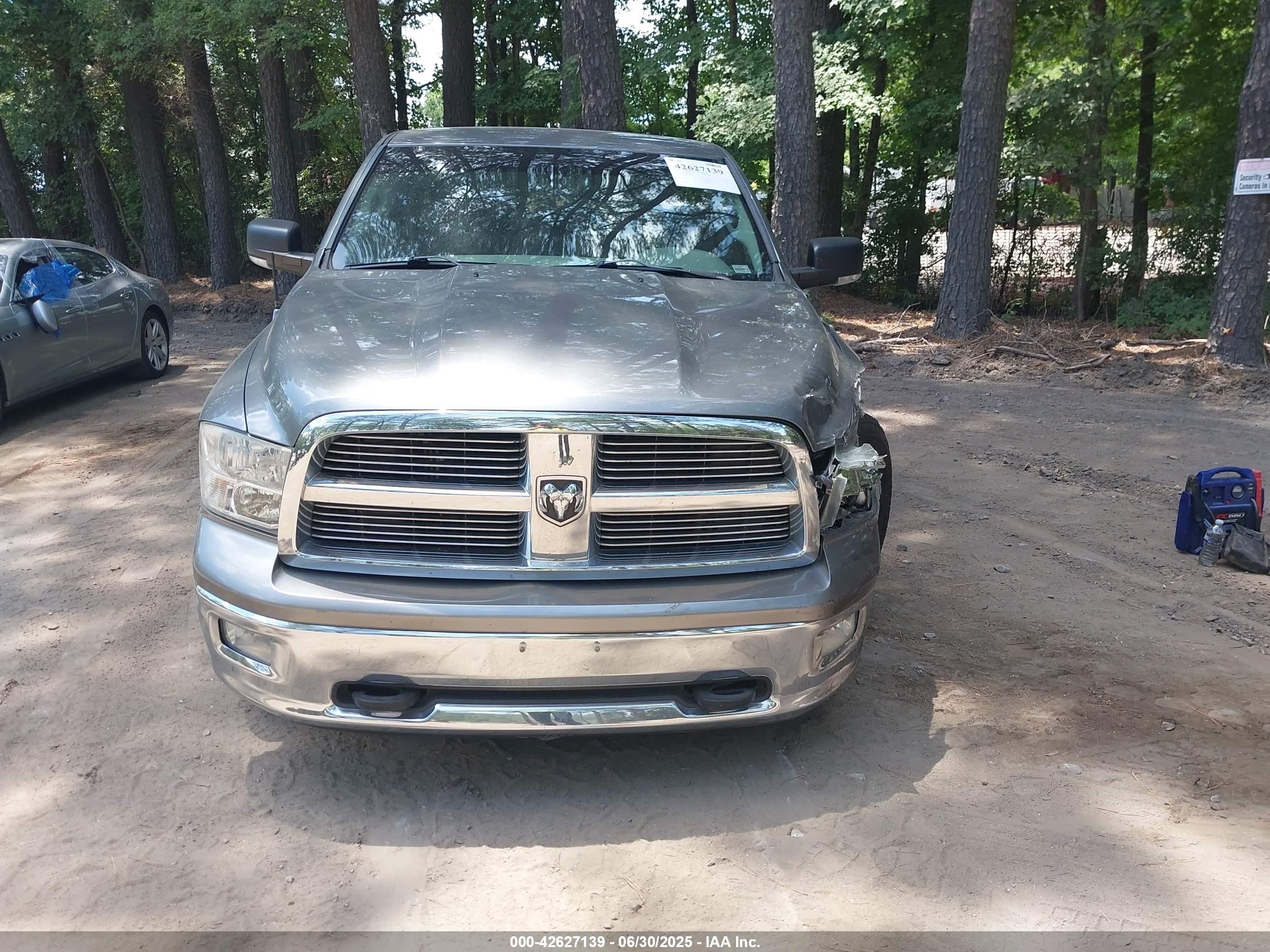 2011 Ram Ram 1500 Slt Gray vin: 1D7RV1GT2BS536640
