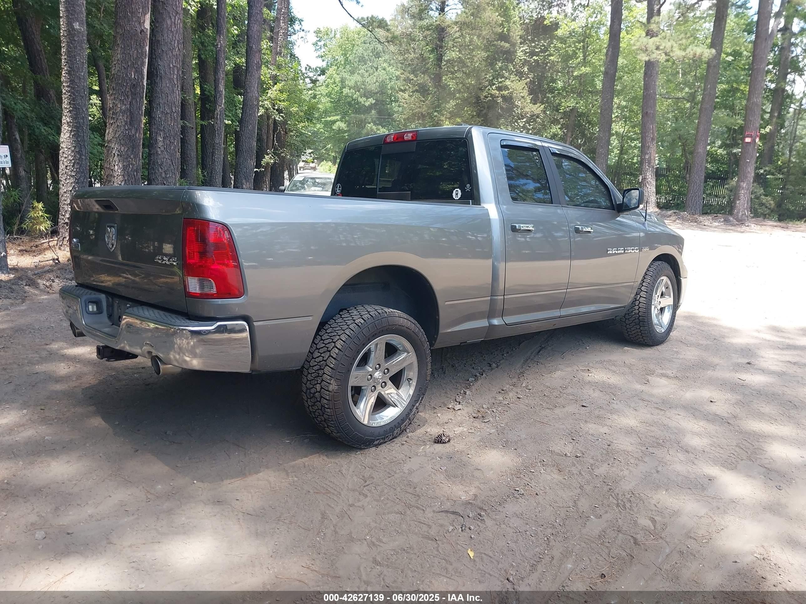 2011 Ram Ram 1500 Slt Gray vin: 1D7RV1GT2BS536640
