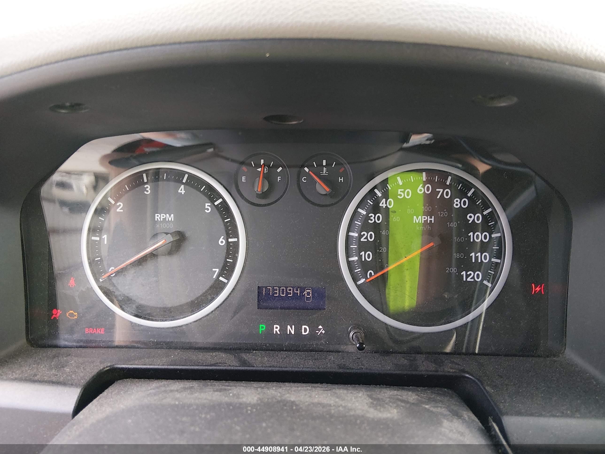 2011 Ram Ram 1500 St Red vin: 1D7RV1GT2BS584901