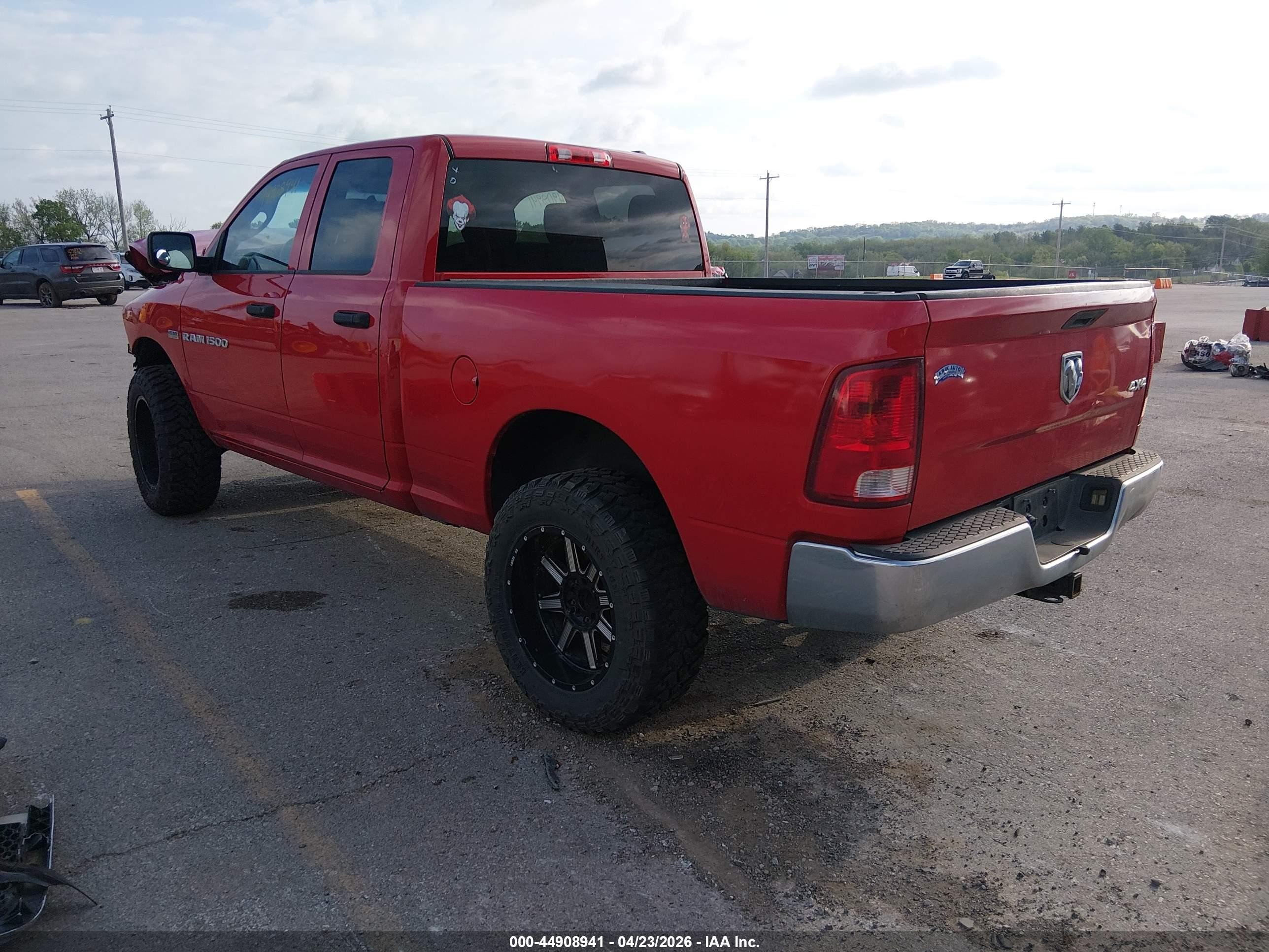 2011 Ram Ram 1500 St Red vin: 1D7RV1GT2BS584901