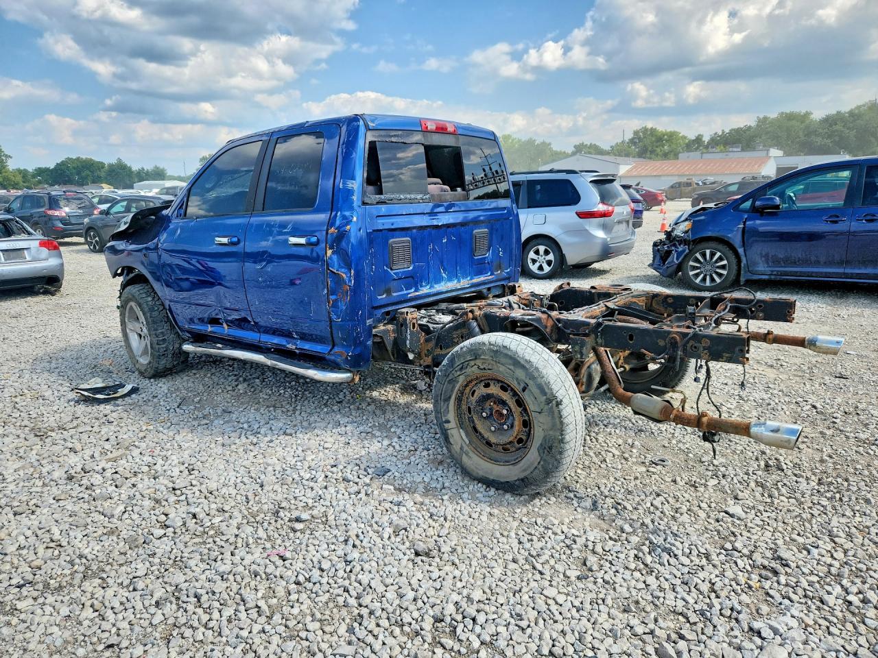 2011 Dodge Ram 1500 Blue vin: 1D7RV1GT2BS597714