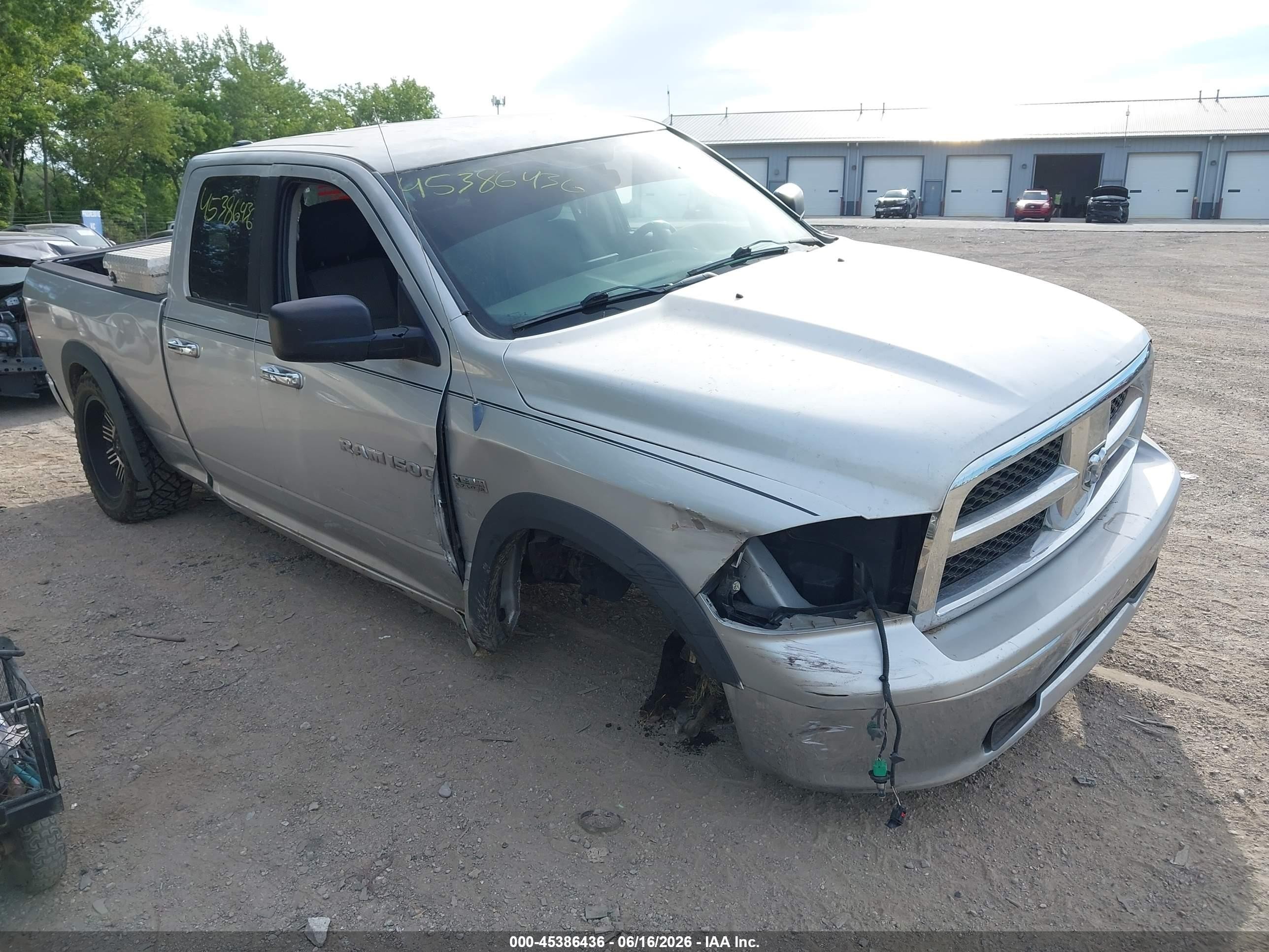 2011 Ram Ram 1500 Slt Серебряный vin: 1D7RV1GT2BS639637