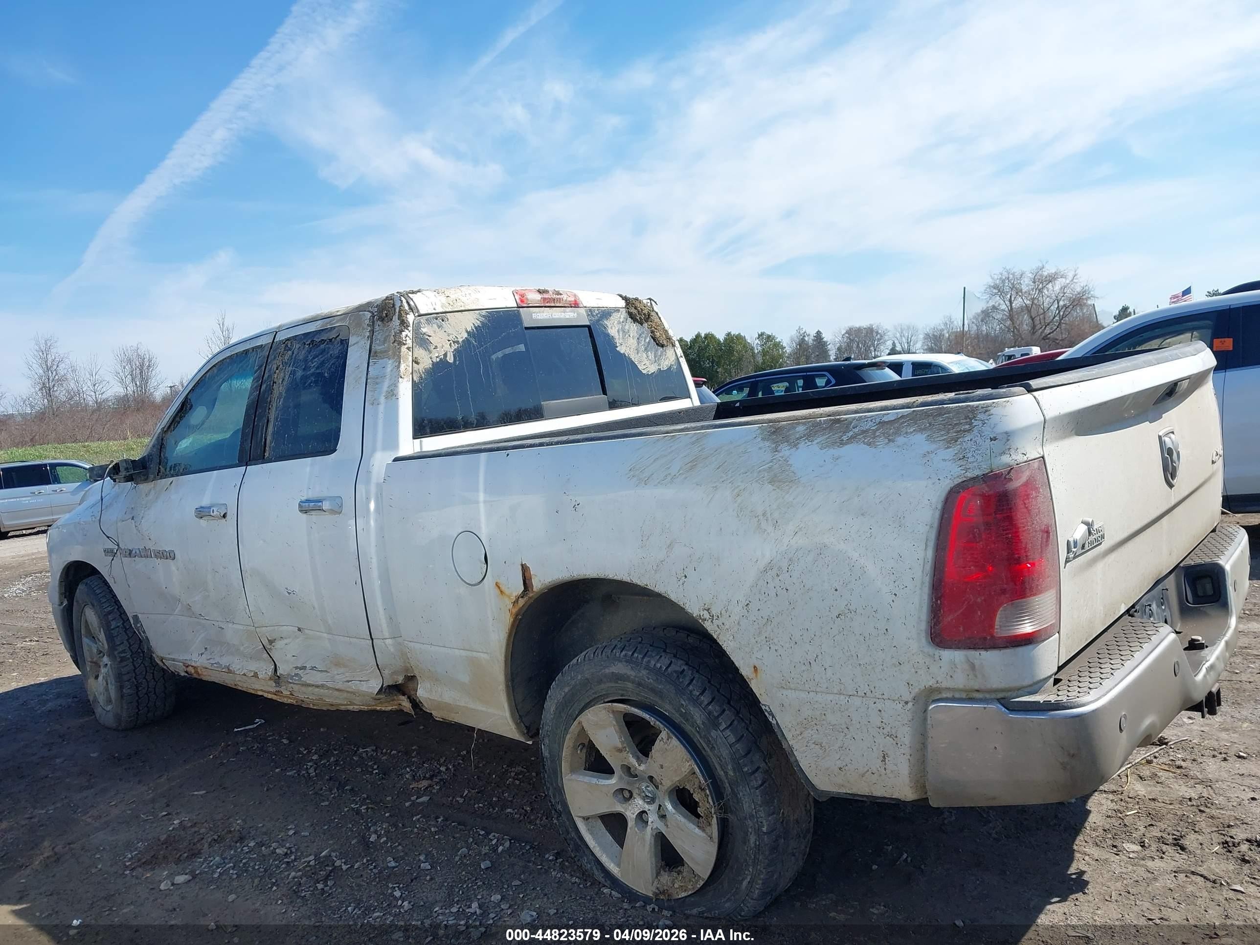 2011 Ram Ram 1500 Slt Белый vin: 1D7RV1GT2BS662528