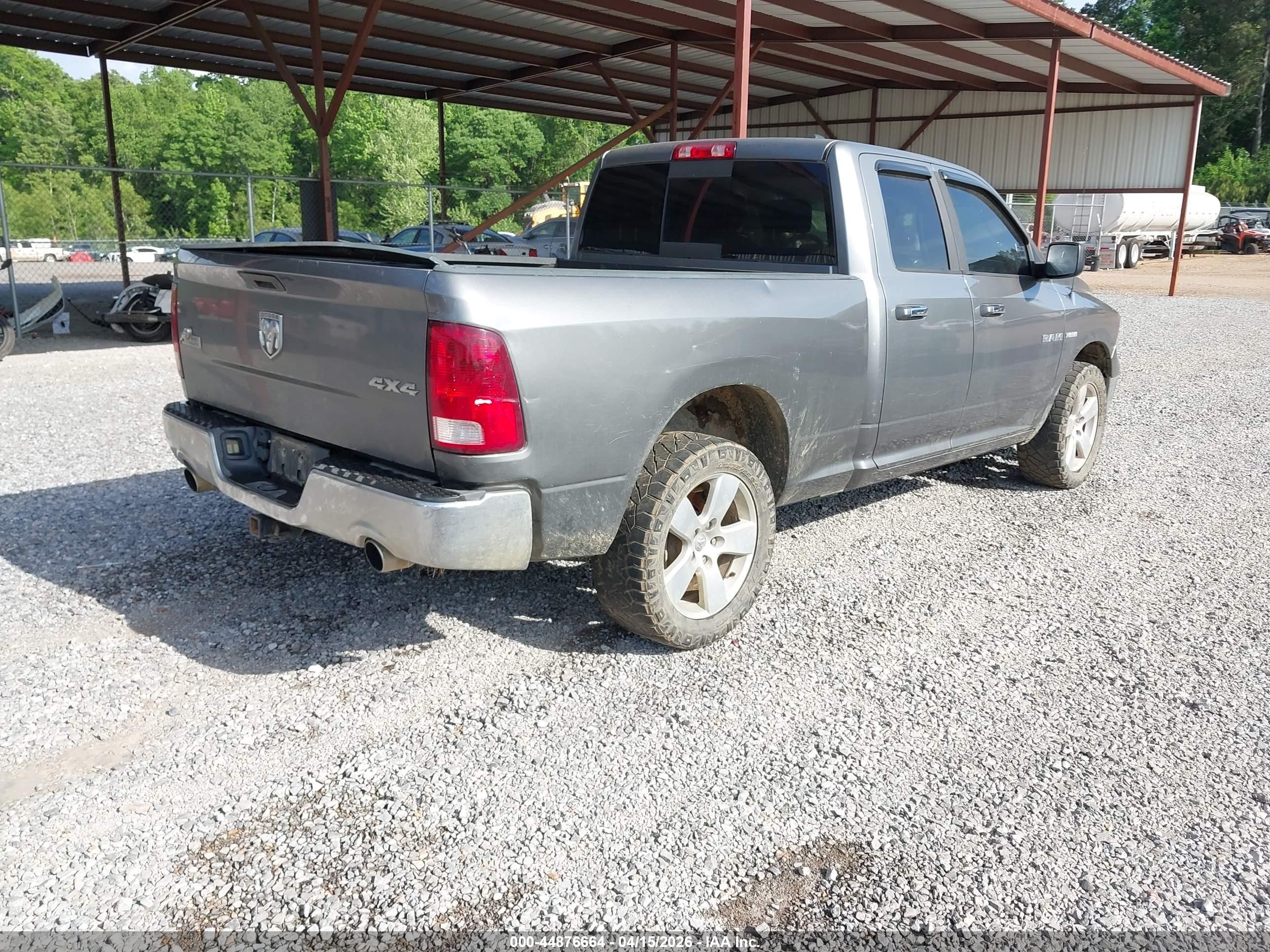 2010 Dodge Ram 1500 Slt/sport/trx Gray vin: 1D7RV1GT3AS110101