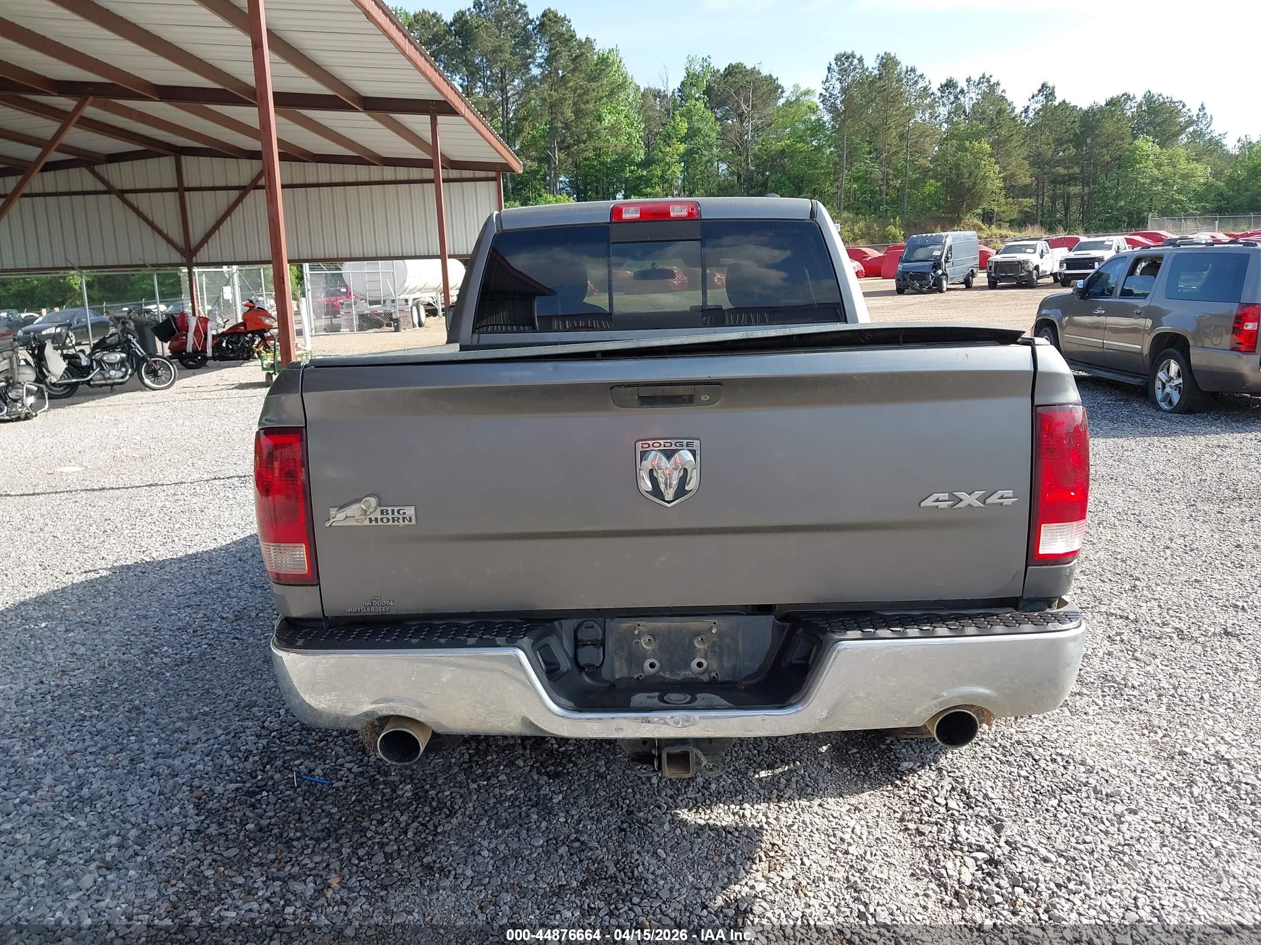 2010 Dodge Ram 1500 Slt/sport/trx Gray vin: 1D7RV1GT3AS110101
