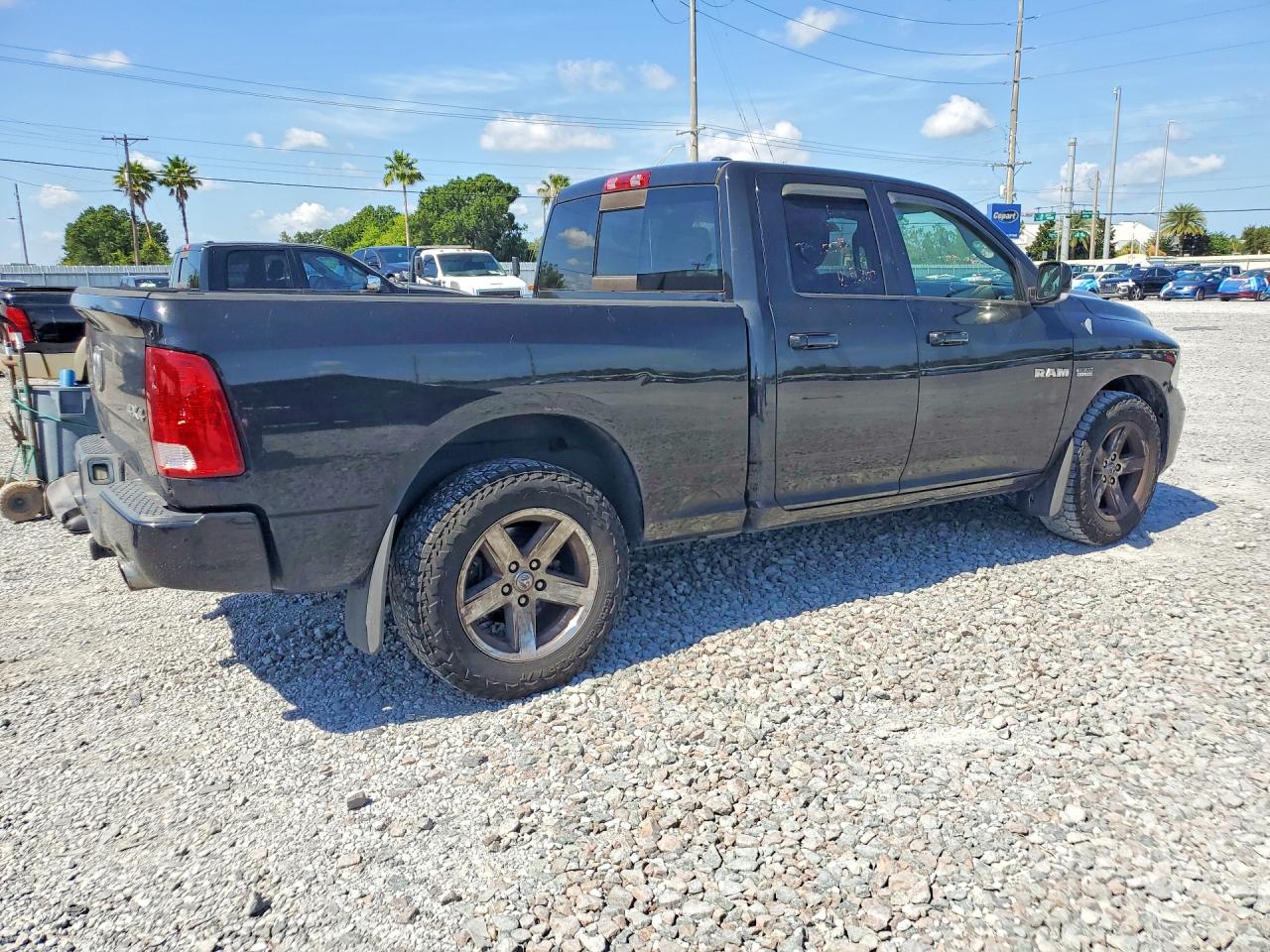 2010 Dodge Ram 1500 Black vin: 1D7RV1GT3AS207301