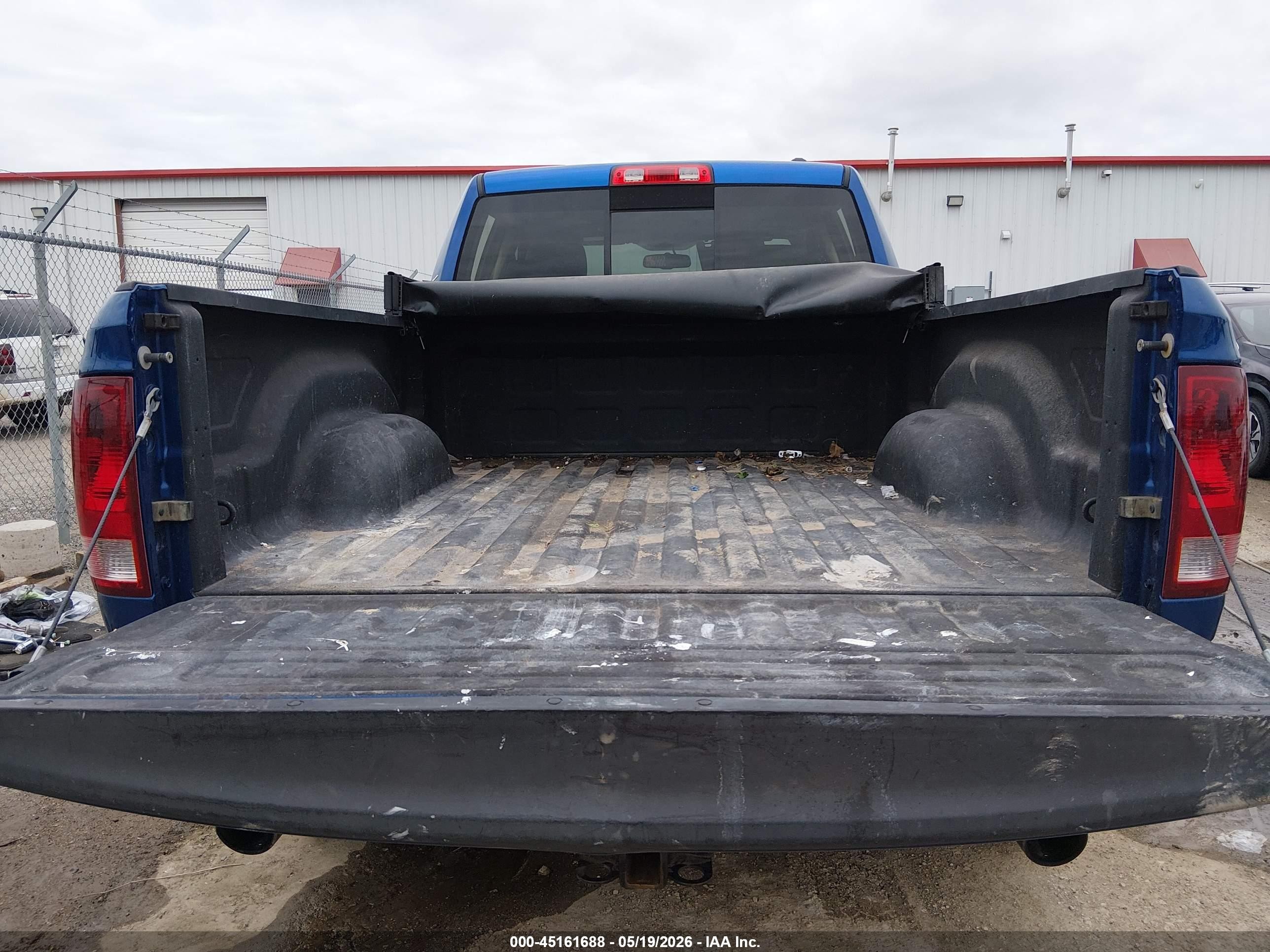 2010 Dodge Ram 1500 Slt/sport/trx Blue vin: 1D7RV1GT3AS252402