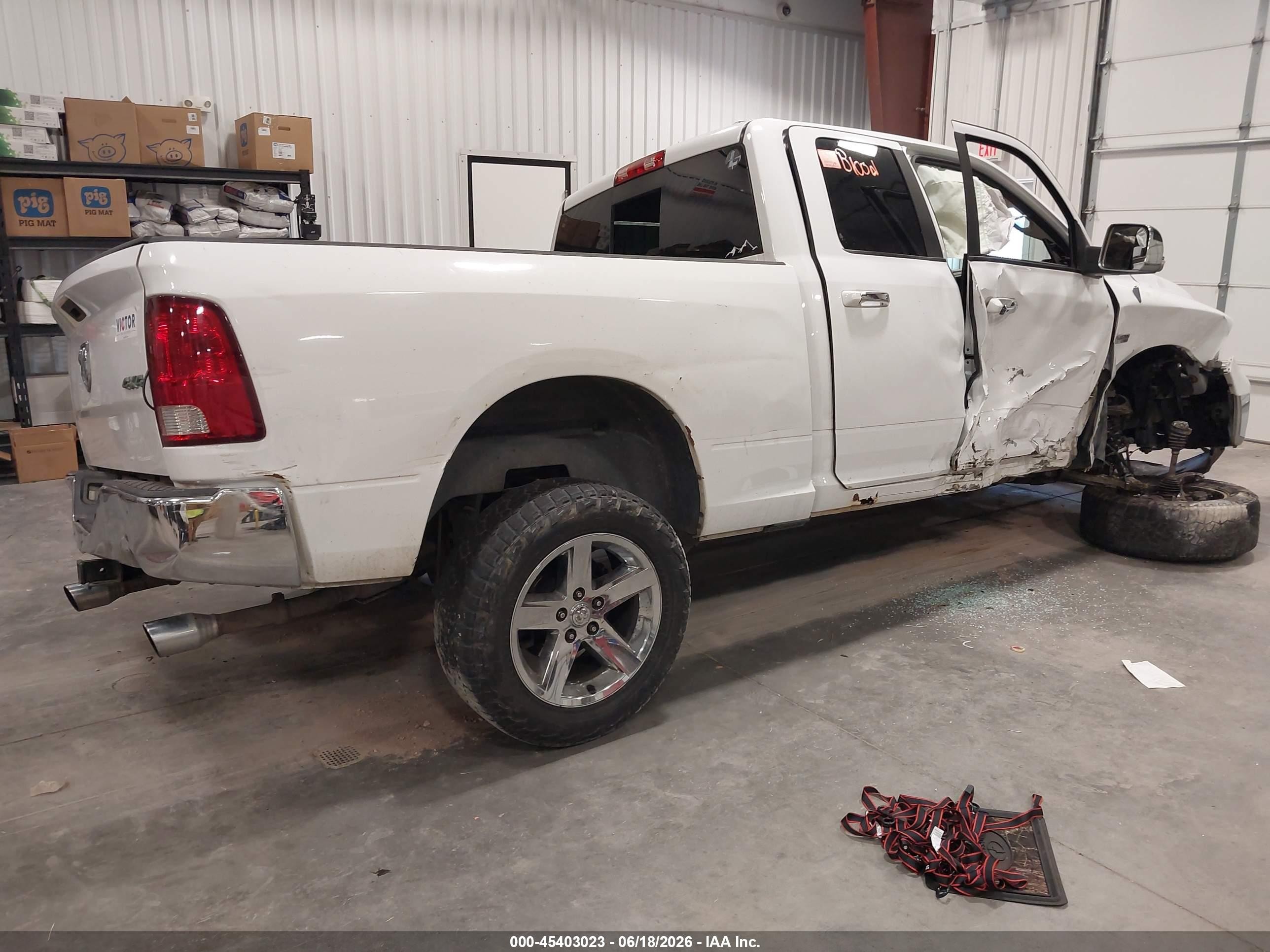 2011 Ram Ram 1500 Slt Белый vin: 1D7RV1GT3BS647942