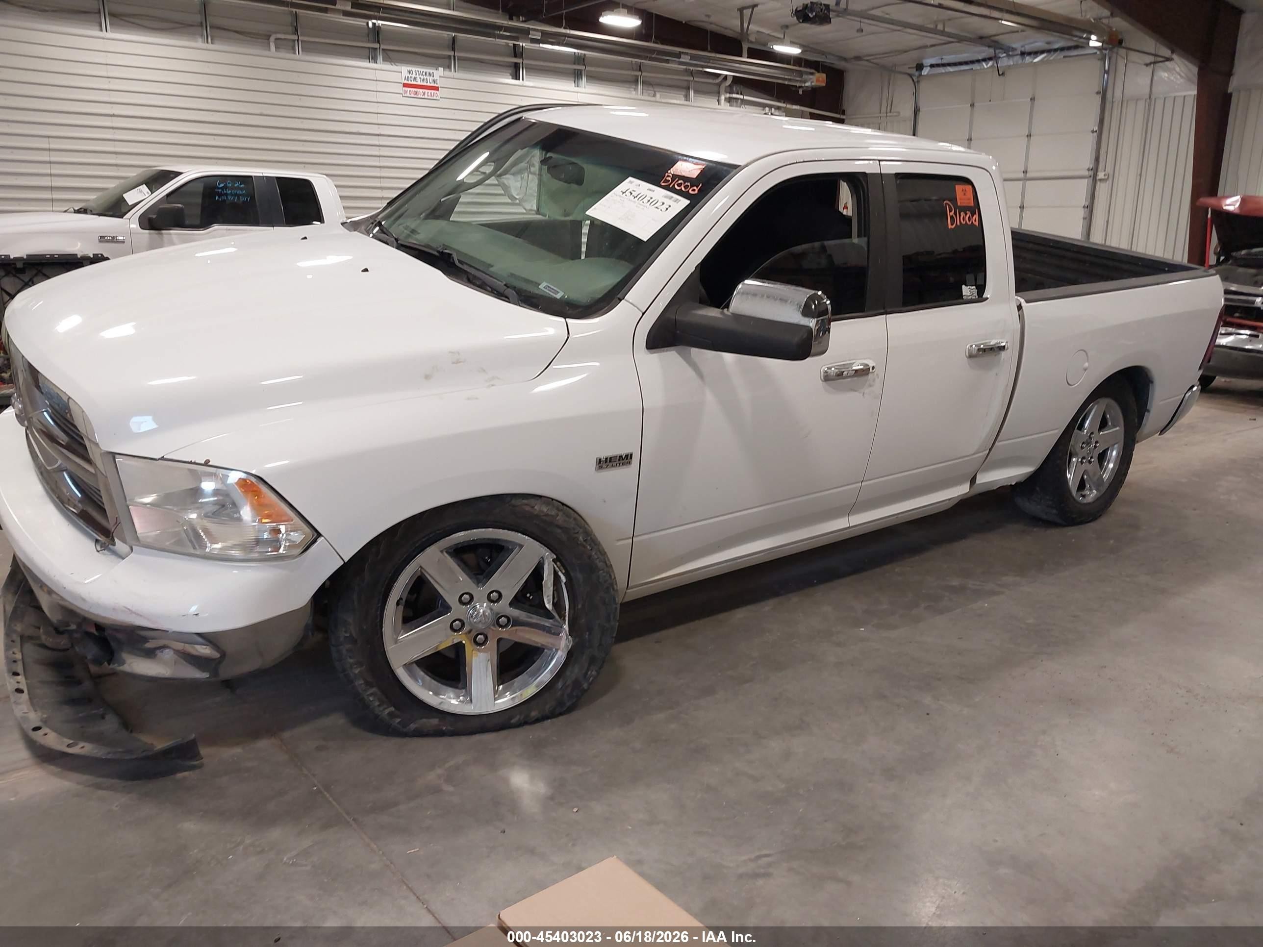 2011 Ram Ram 1500 Slt Белый vin: 1D7RV1GT3BS647942
