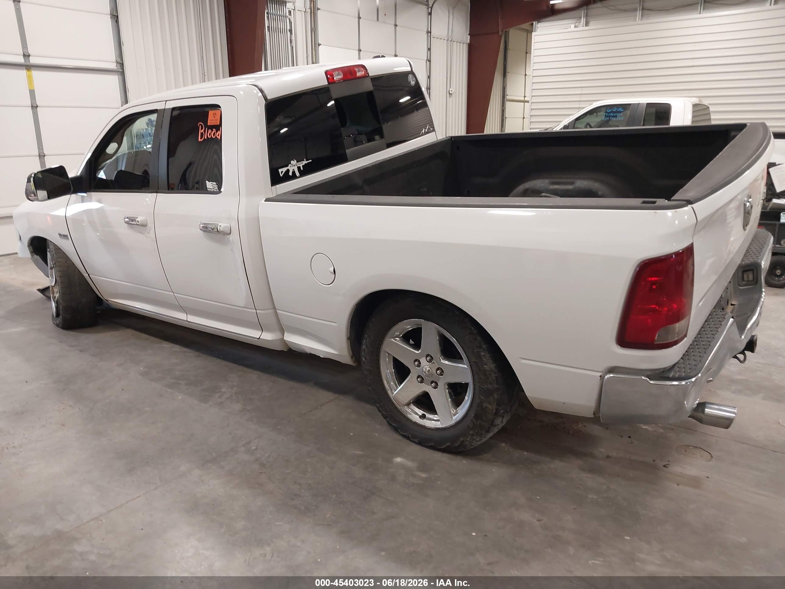 2011 Ram Ram 1500 Slt Белый vin: 1D7RV1GT3BS647942