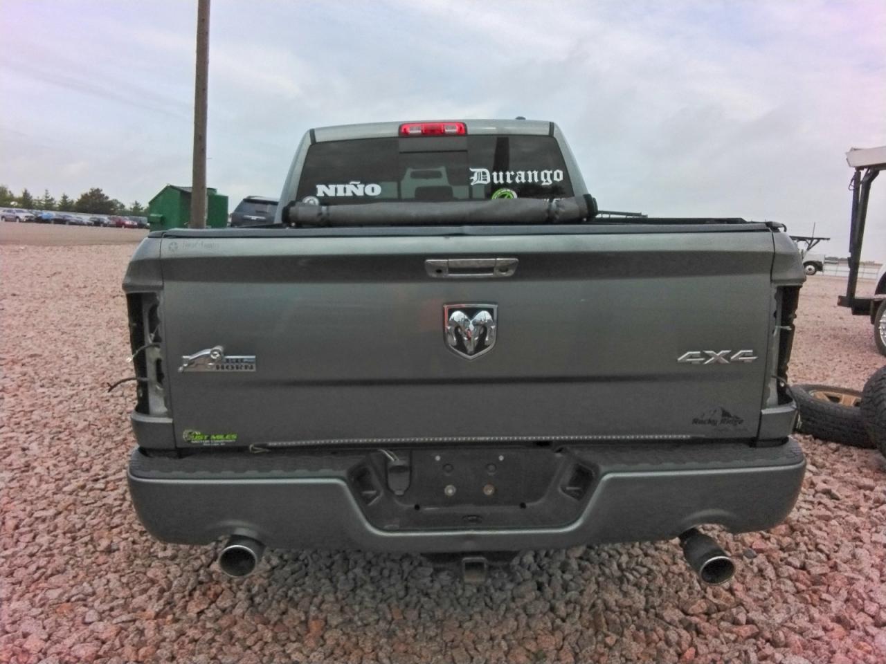 2011 Dodge Ram 1500 Gray vin: 1D7RV1GT3BS709128