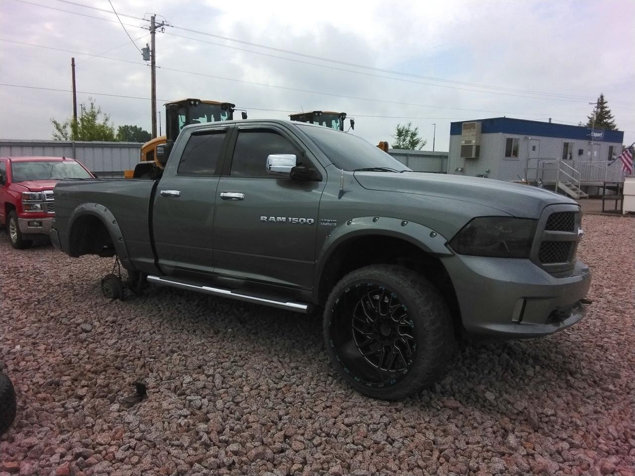 2011 Dodge Ram 1500 Gray vin: 1D7RV1GT3BS709128