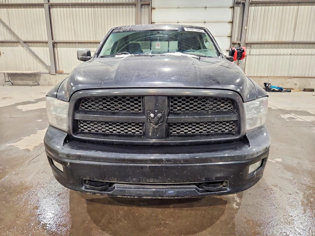 2010 Dodge Ram 1500 Black vin: 1D7RV1GT4AS168122