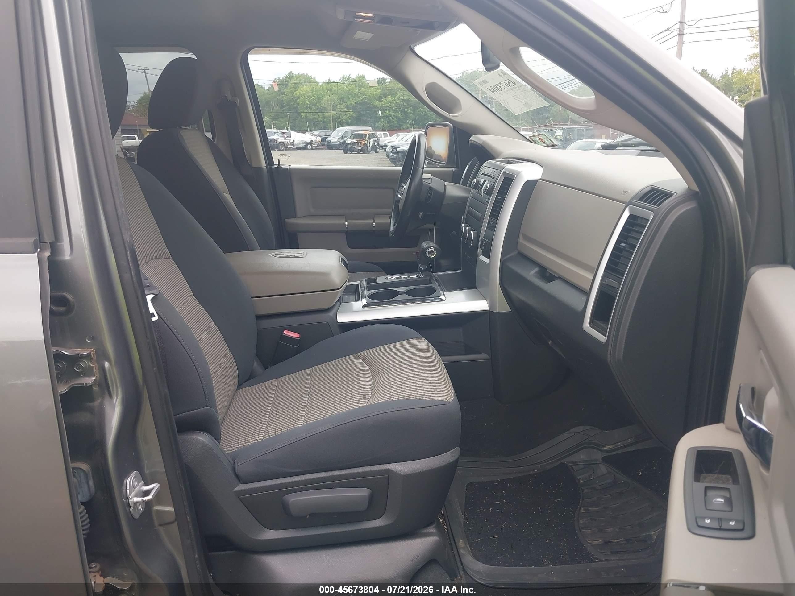 2010 Dodge Ram 1500 Slt/sport/trx Gray vin: 1D7RV1GT4AS192193