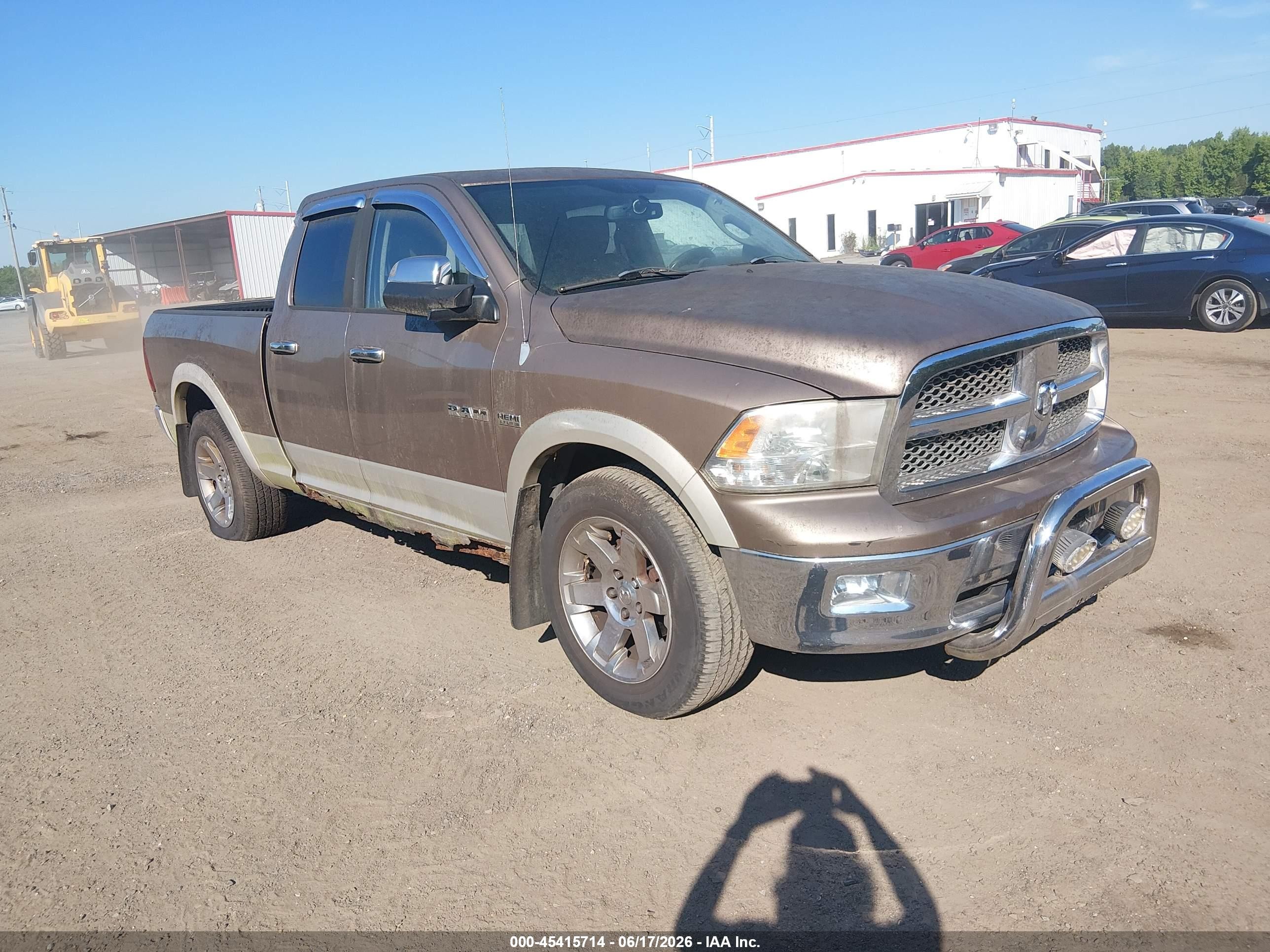 2010 Dodge Ram 1500 Laramie Gold vin: 1D7RV1GT4AS210434