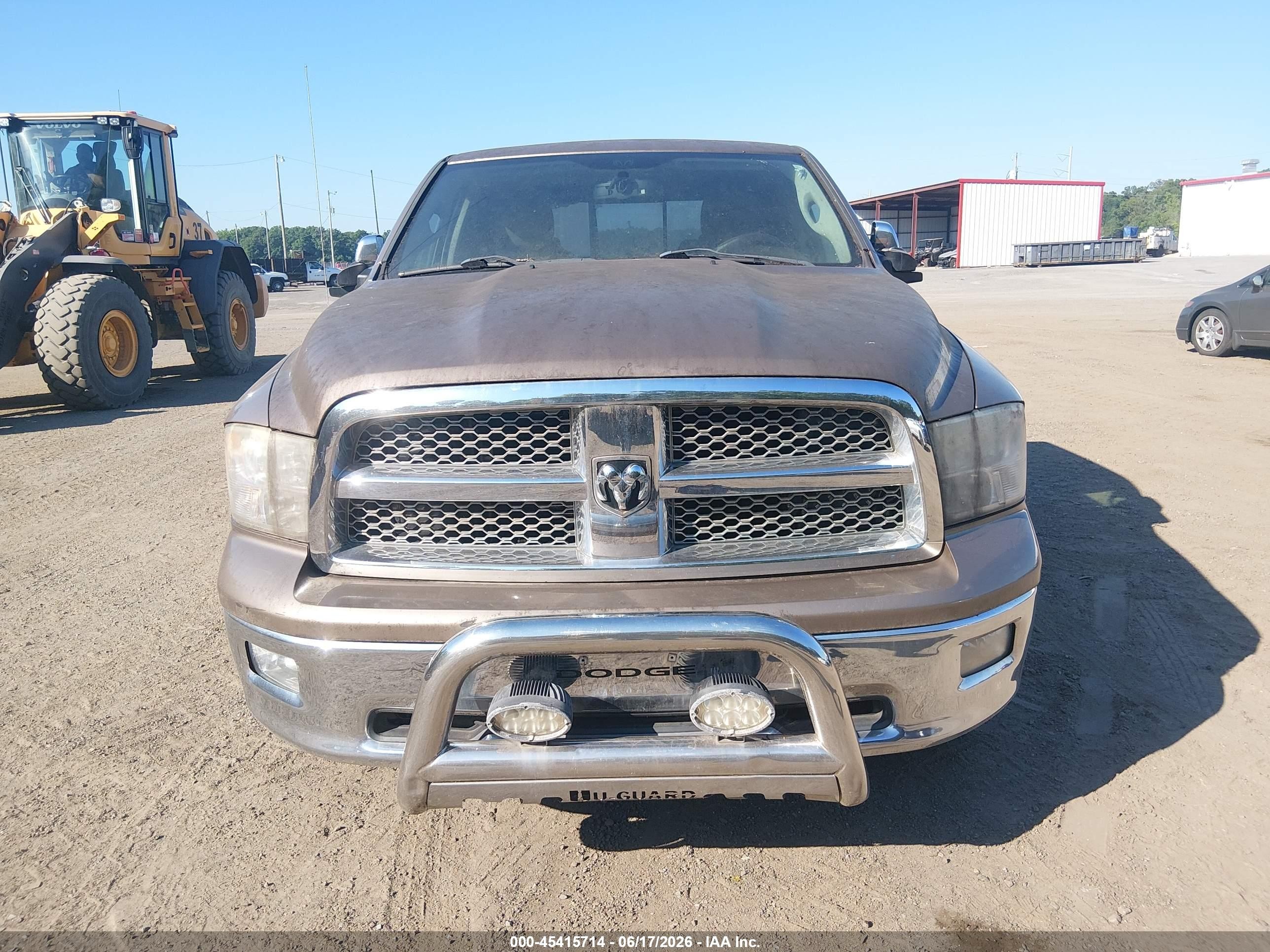 2010 Dodge Ram 1500 Laramie Gold vin: 1D7RV1GT4AS210434