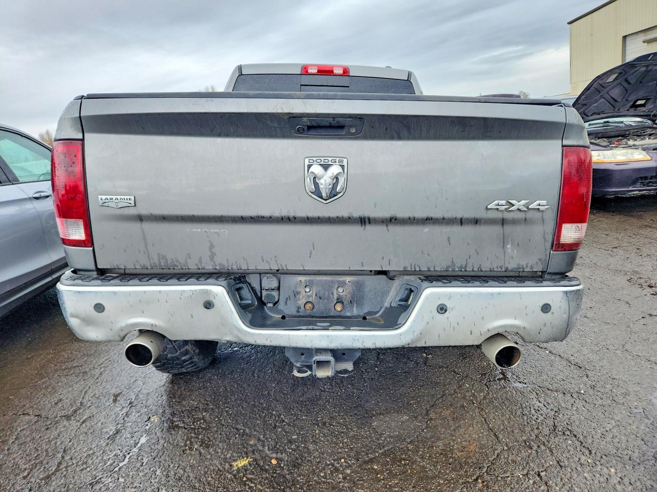2010 Dodge Ram 1500 Gray vin: 1D7RV1GT4AS214824